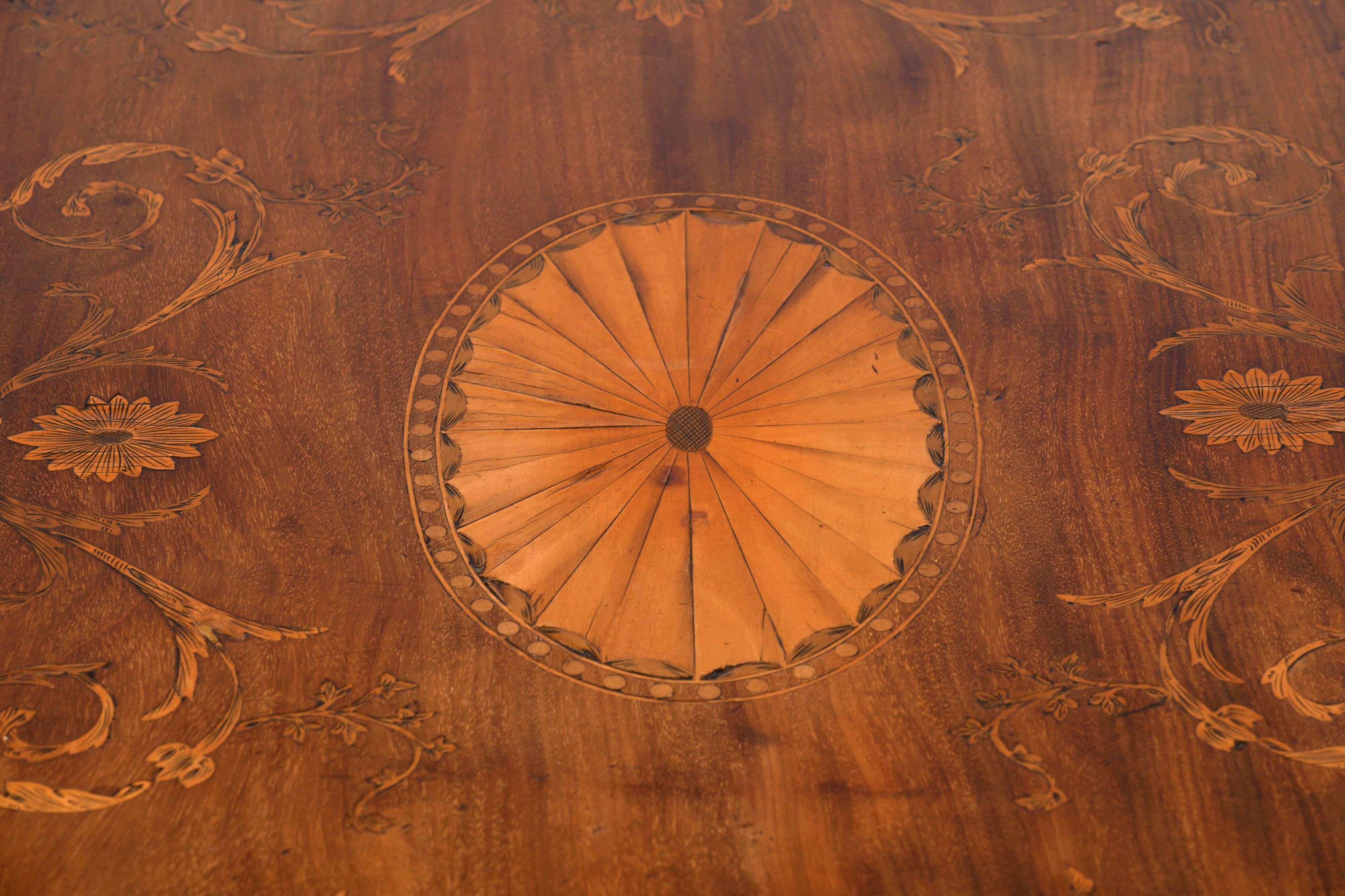 George III Inlaid Pembroke Table In Good Condition In London, GB