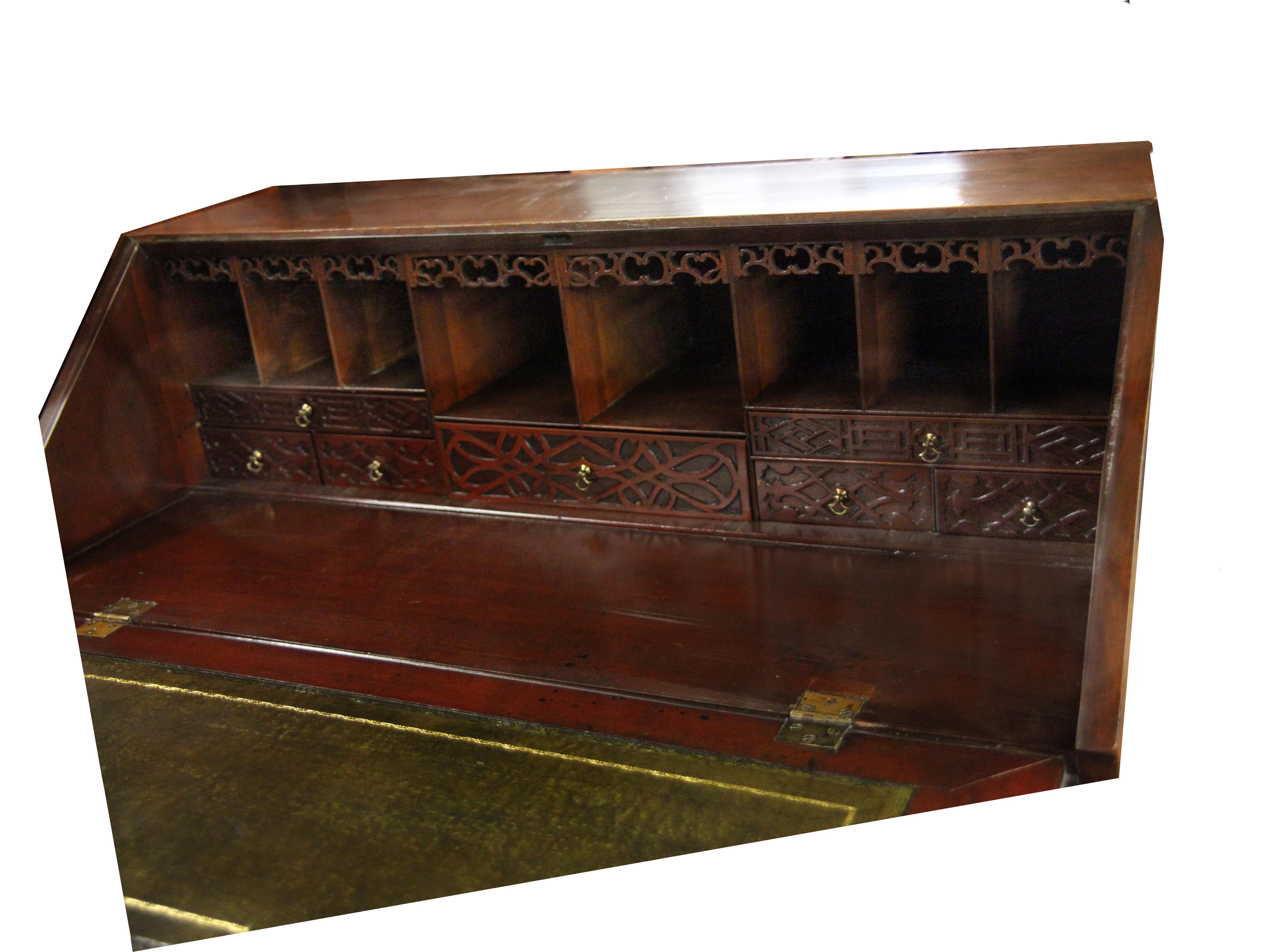 George III Inlaid Slant Top Desk For Sale 7
