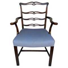 Poltrona con schienale a scaletta in stile Giorgio III