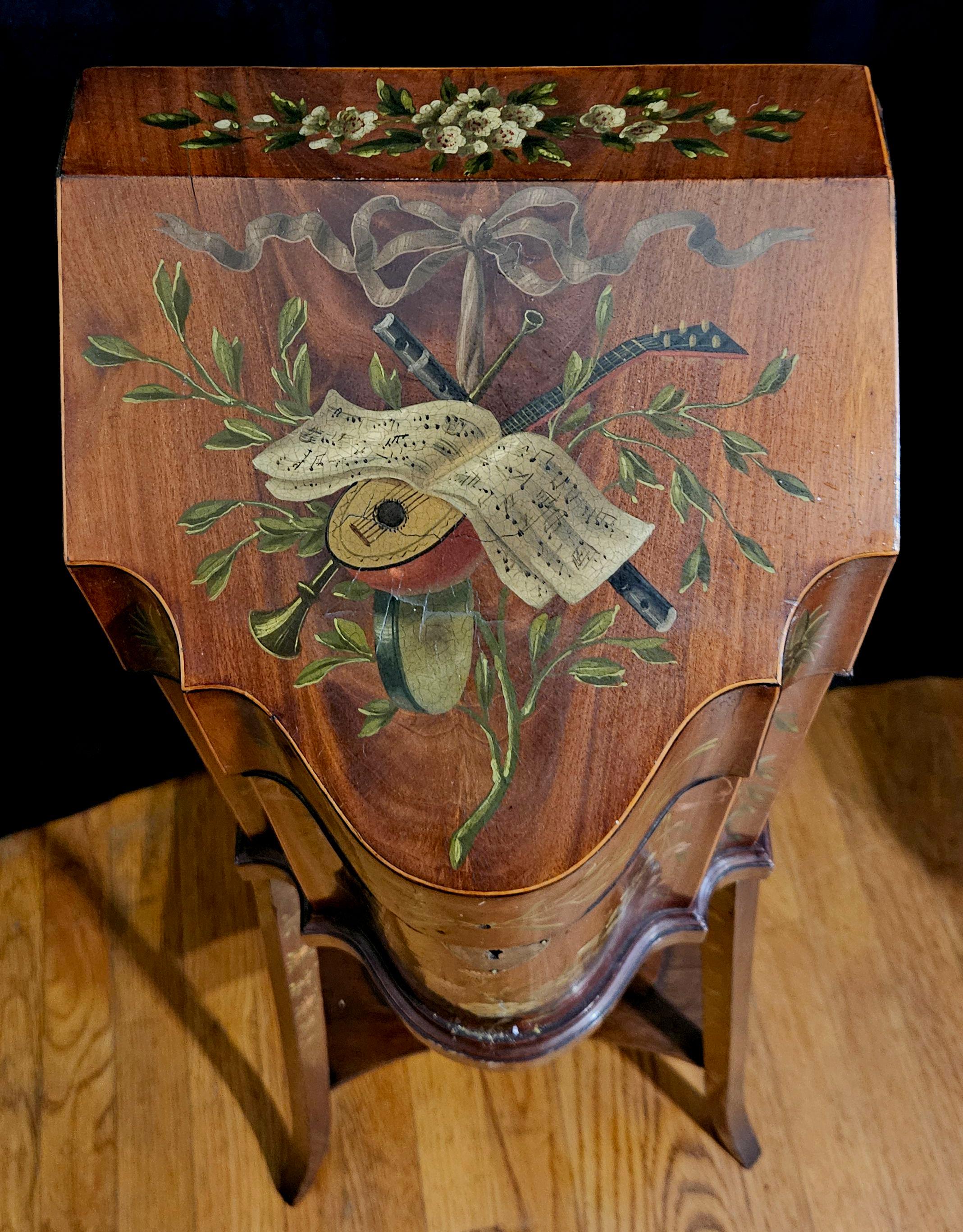 George III Letter Box/Stand, Hand Painted, 18th Century For Sale 5