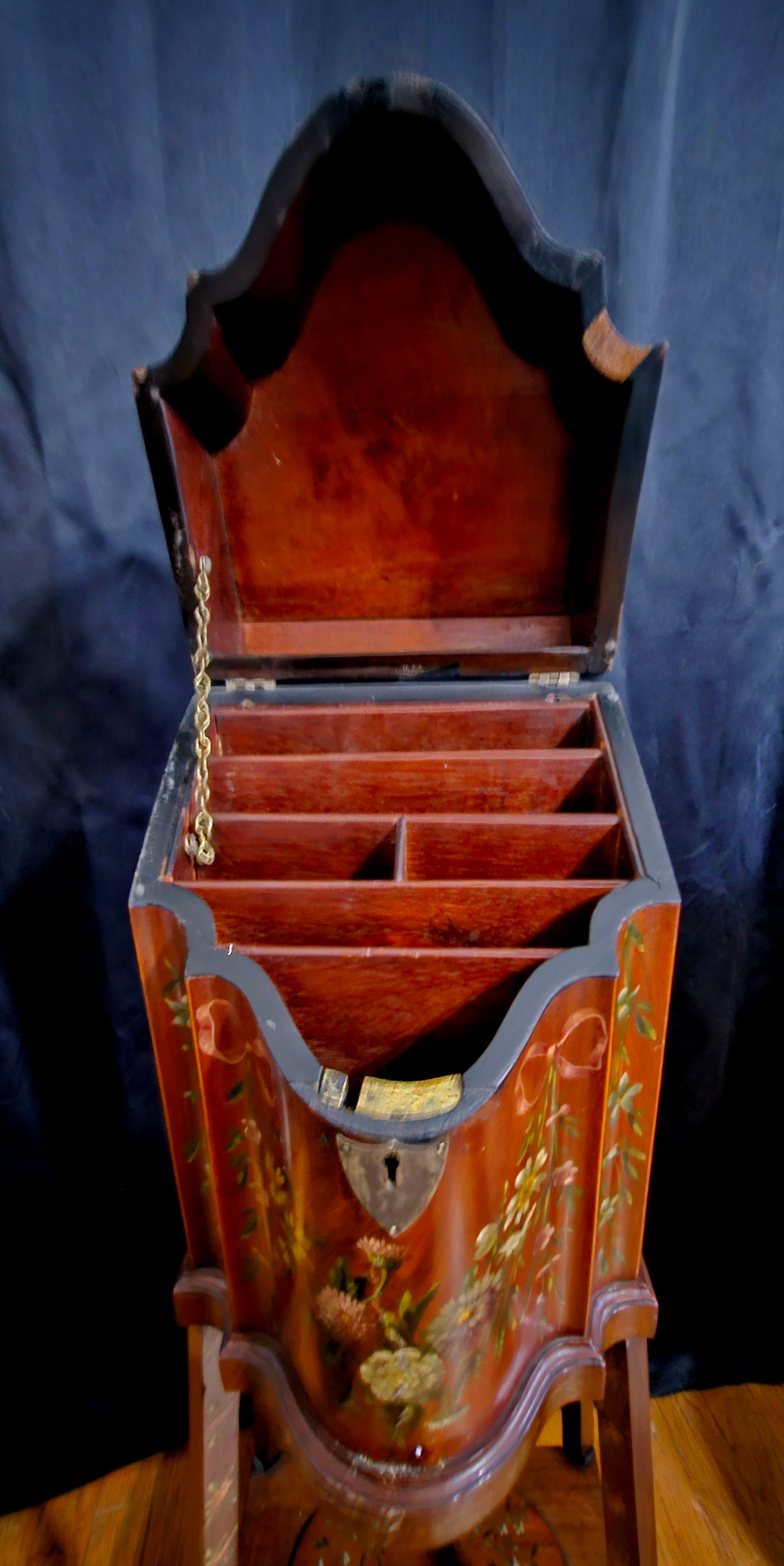 George III Letter Box/Stand, Hand Painted, 18th Century For Sale 7