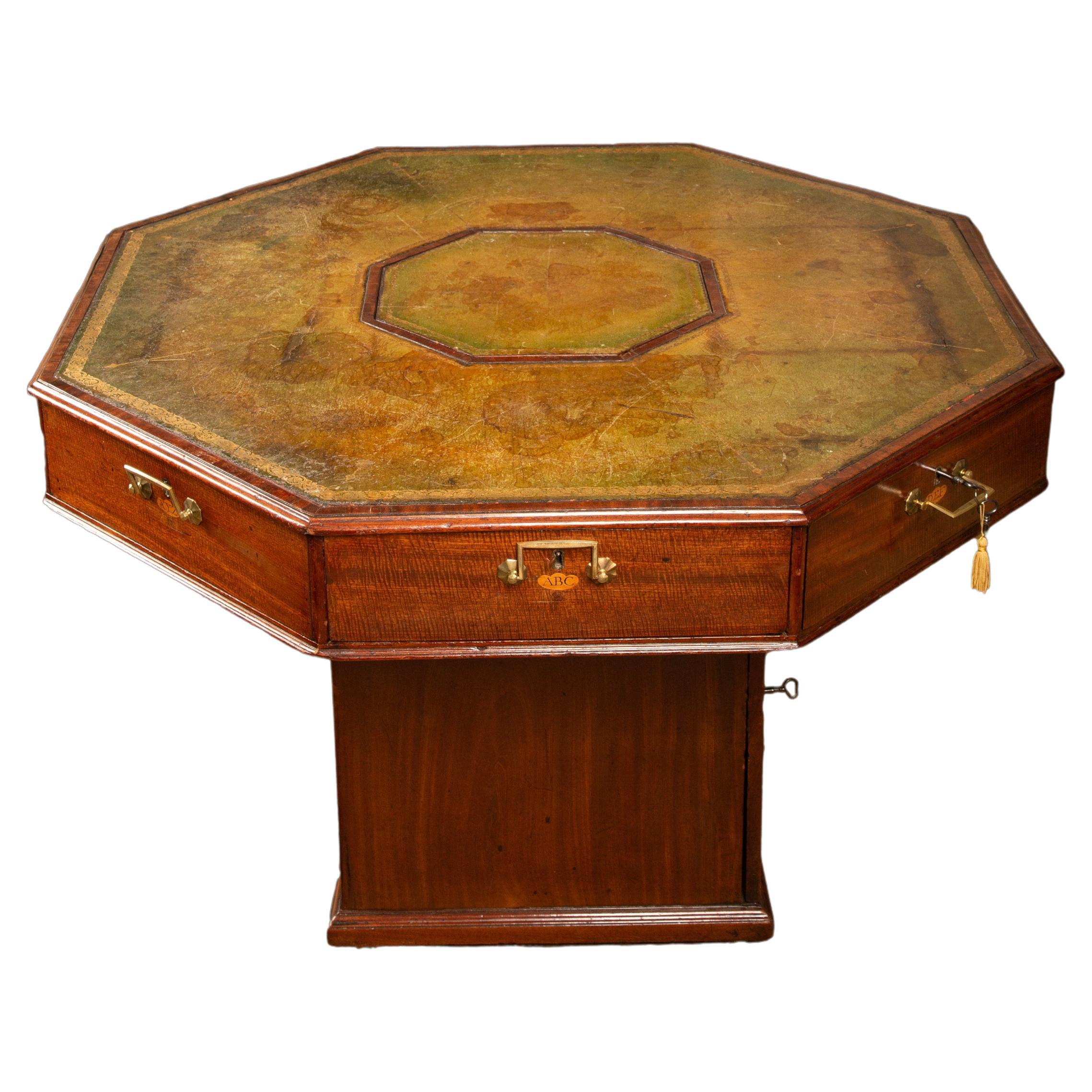 George III Library Rent Table or Center Table