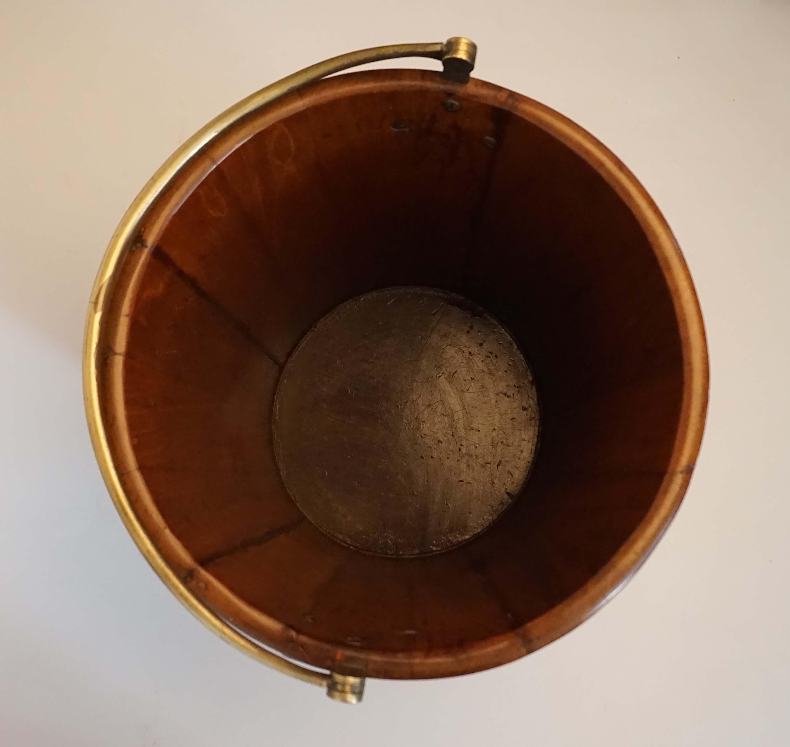 Irish Georgian Brass Bound Mahogany Bucket, circa 1780 4