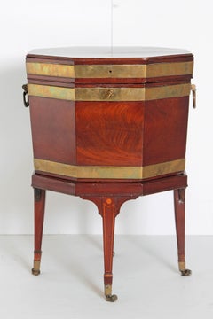 George III Mahogany and Brass Cellarette/Wine Cooler