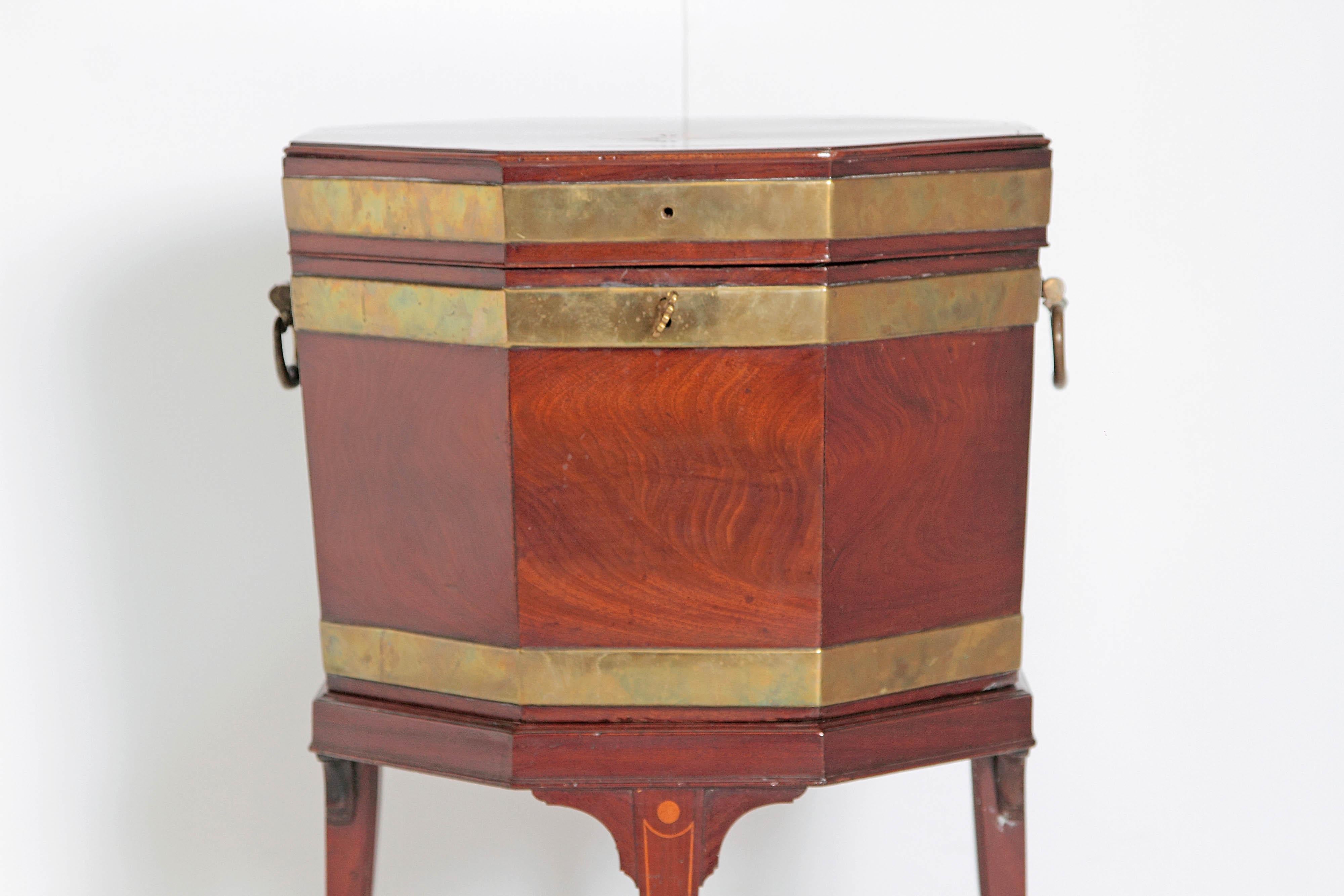 English George III Mahogany and Brass Cellarette/Wine Cooler