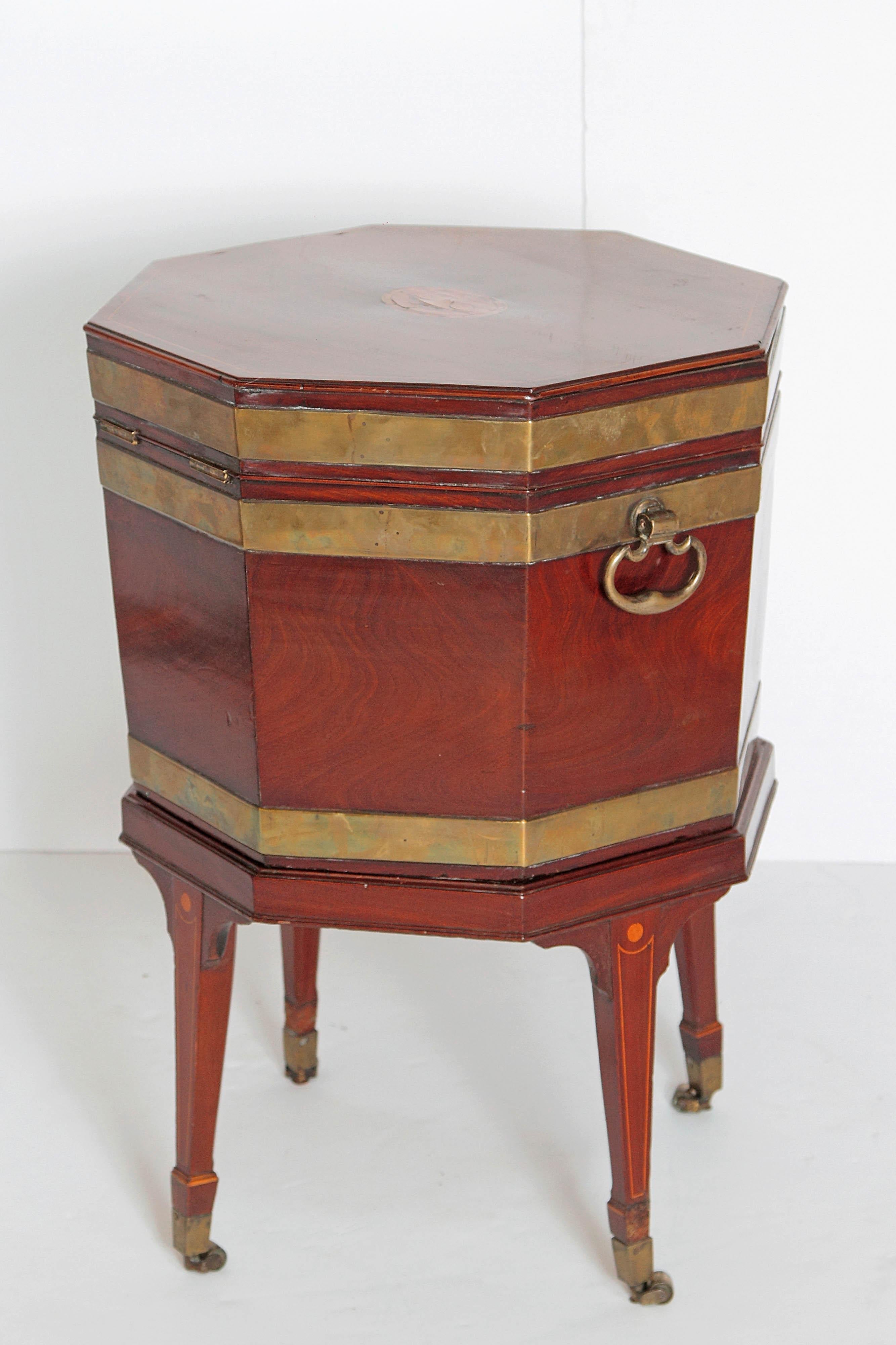 George III Mahogany and Brass Cellarette/Wine Cooler 1