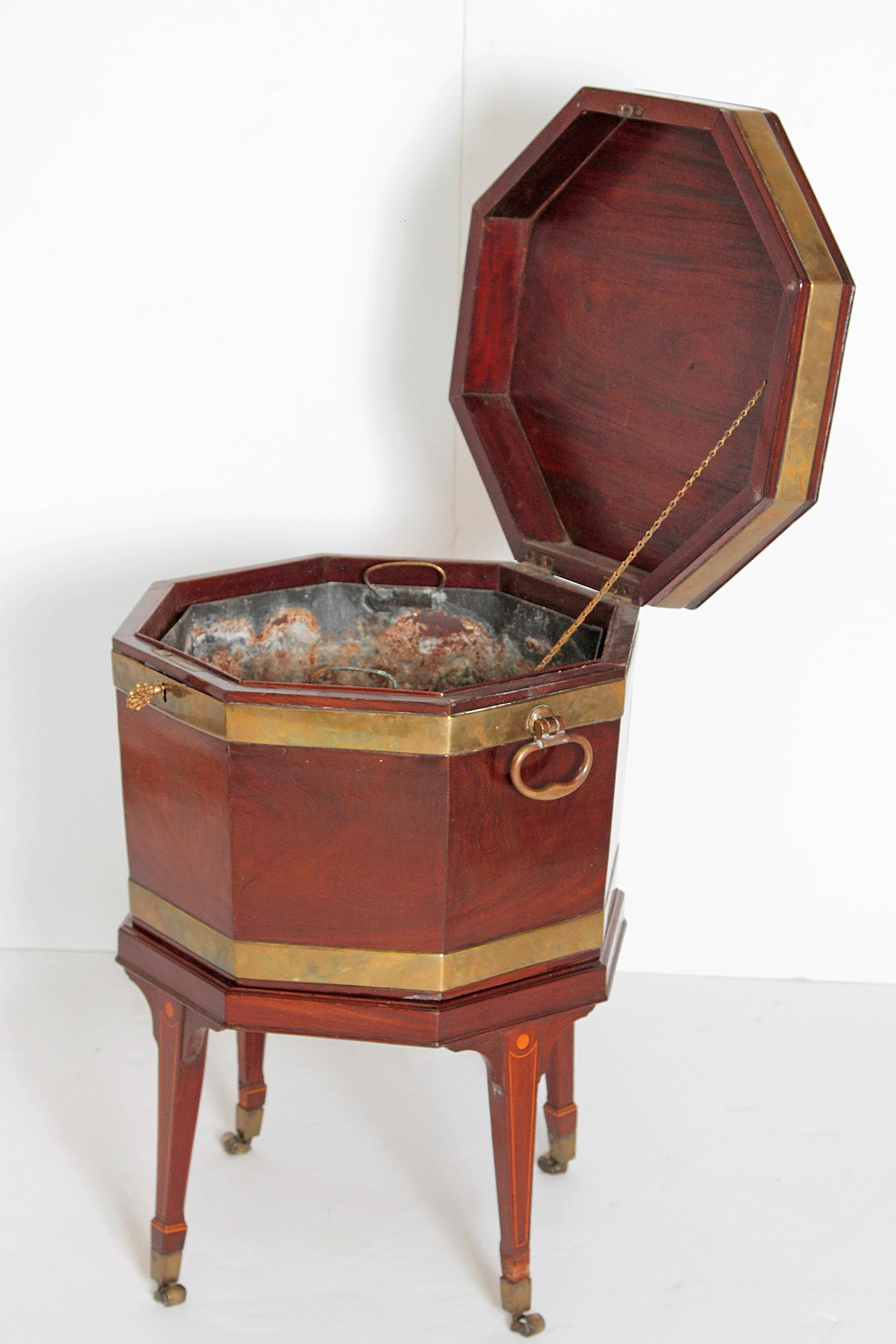 George III Mahogany and Brass Cellarette/Wine Cooler 2