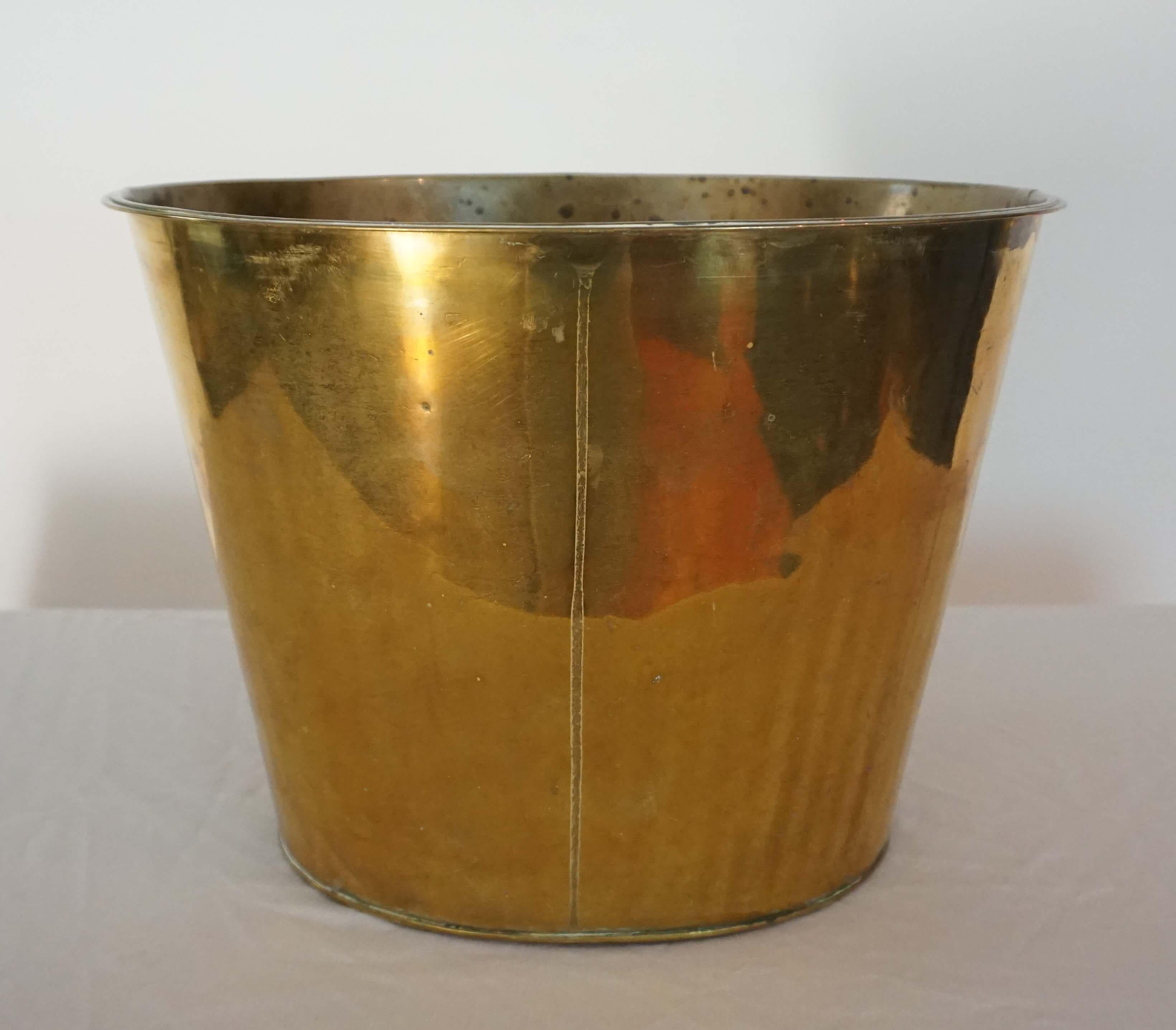 George III Mahogany and Brass Peat or Kindling Bucket, circa 1800 5