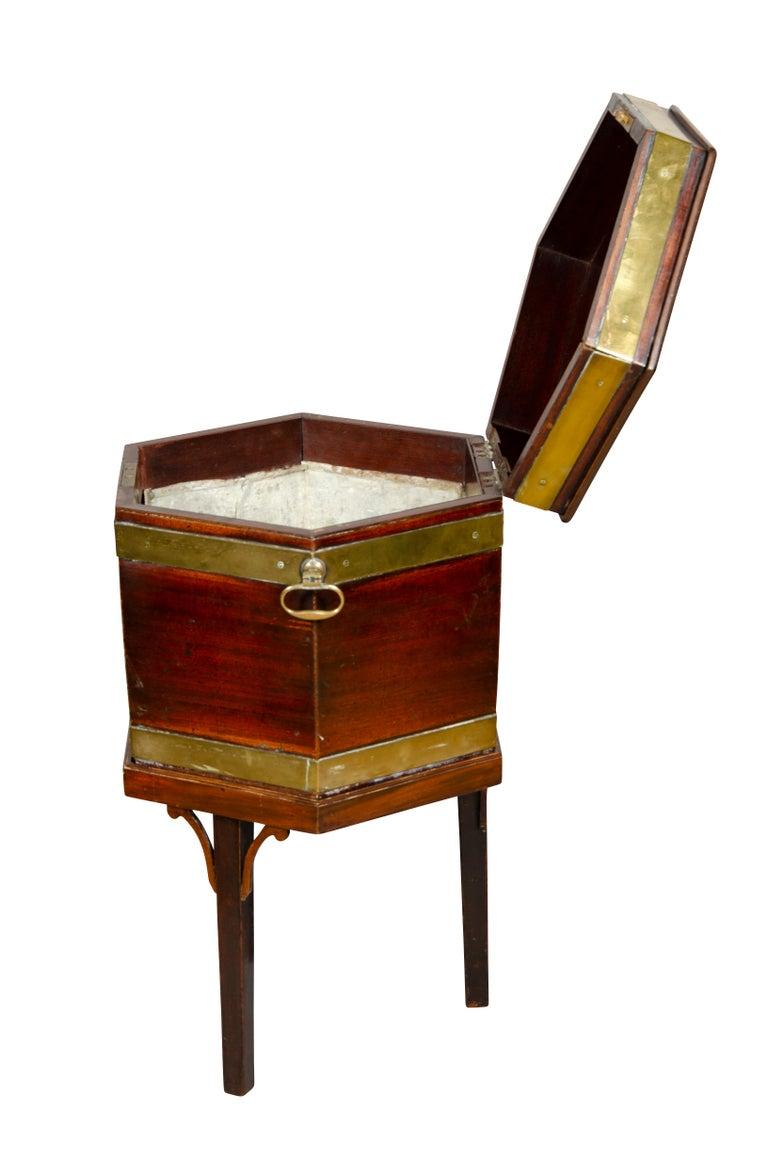 George III Mahogany and Brass Wine Cooler For Sale 9