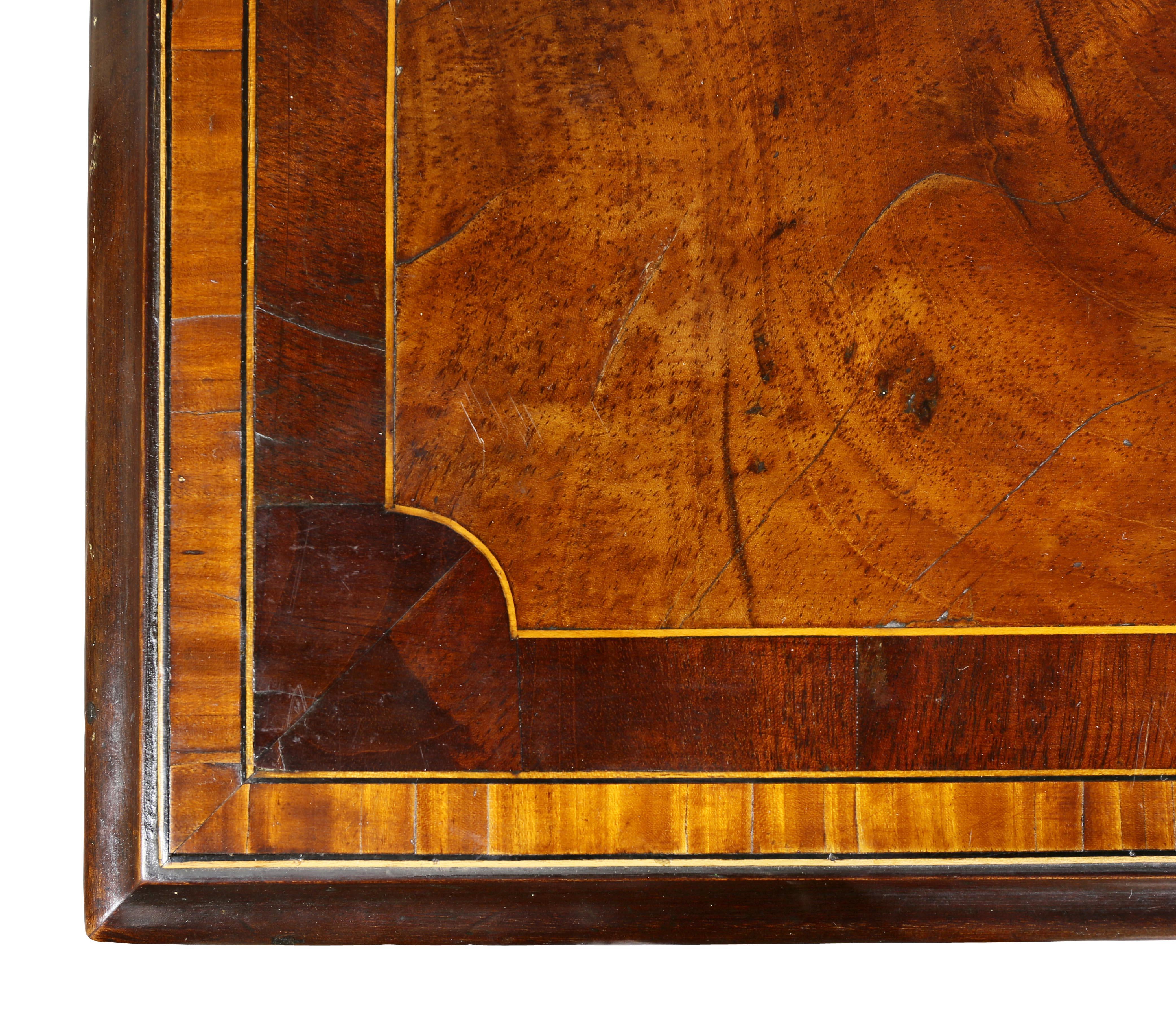 George III Mahogany and Inlaid Bachelors Chest In Good Condition In Essex, MA