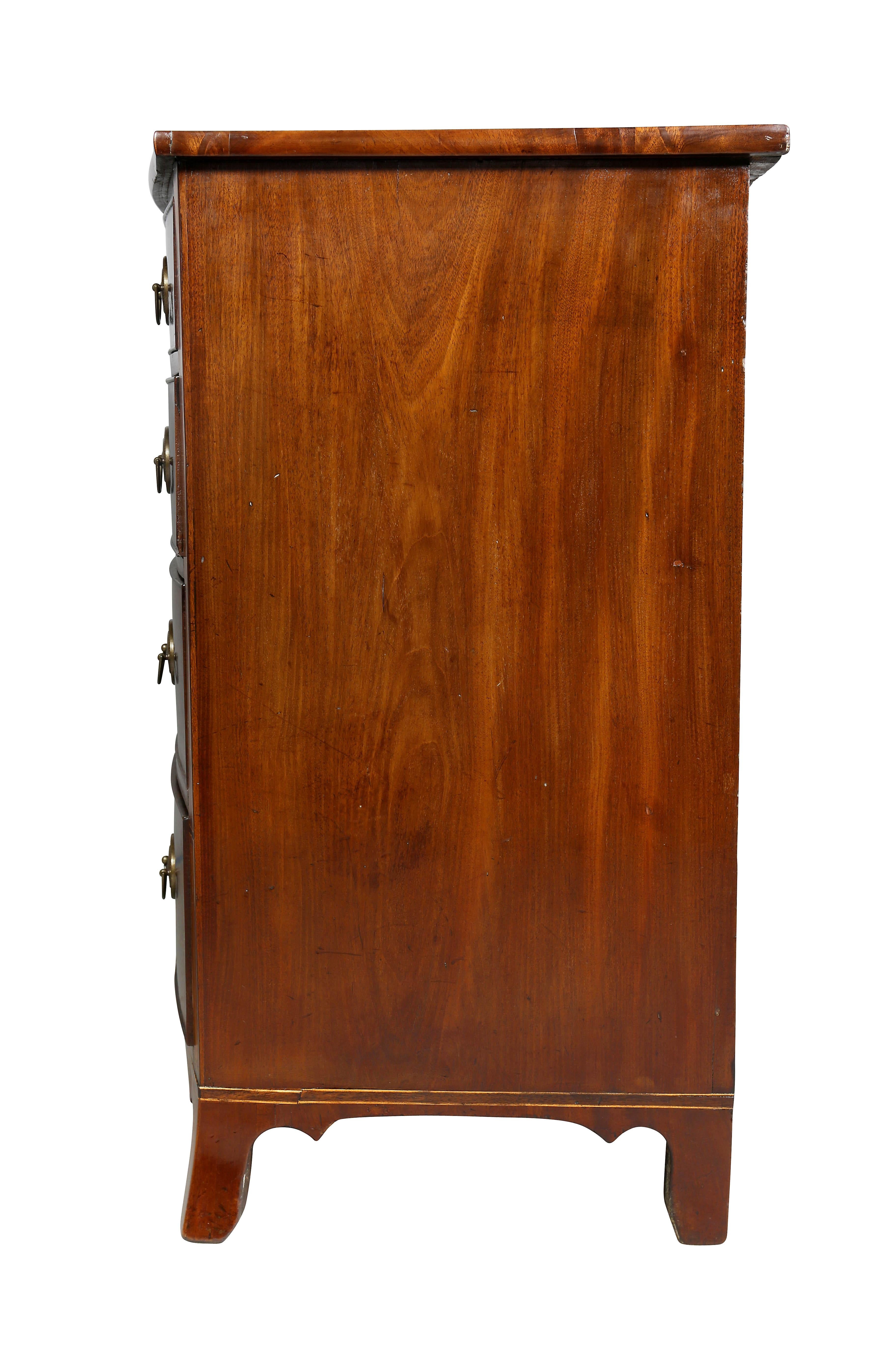 George III Mahogany and Inlaid Bowfront Chest of Drawers 5
