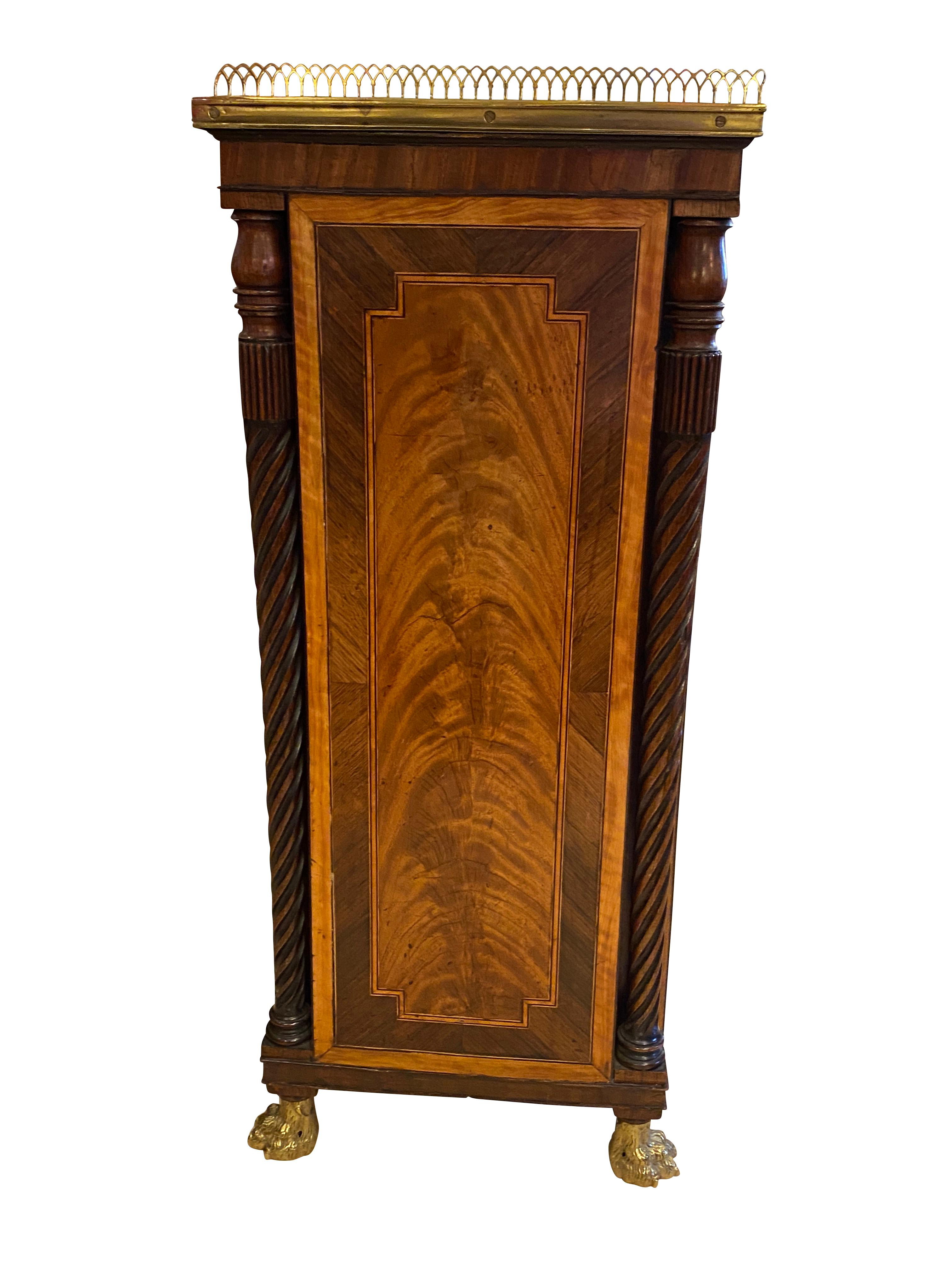 George III Mahogany and Satinwood Book Cabinet For Sale 3