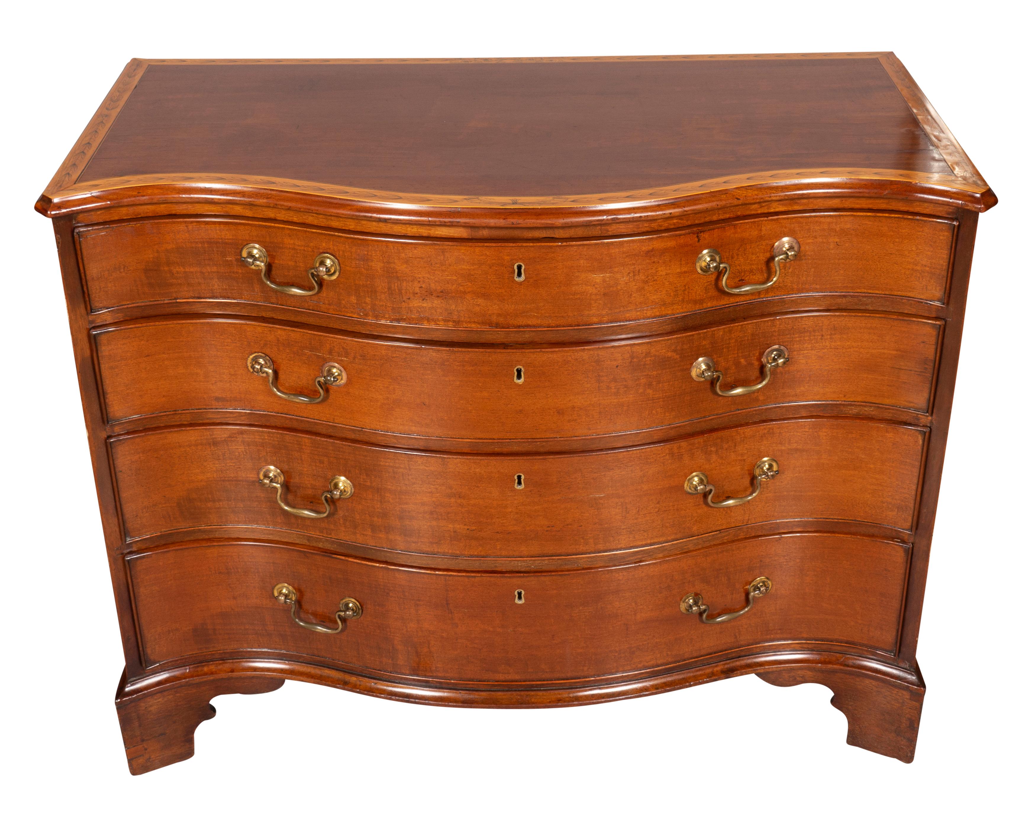 George III Mahogany And Satinwood Chest Of Drawers For Sale 5