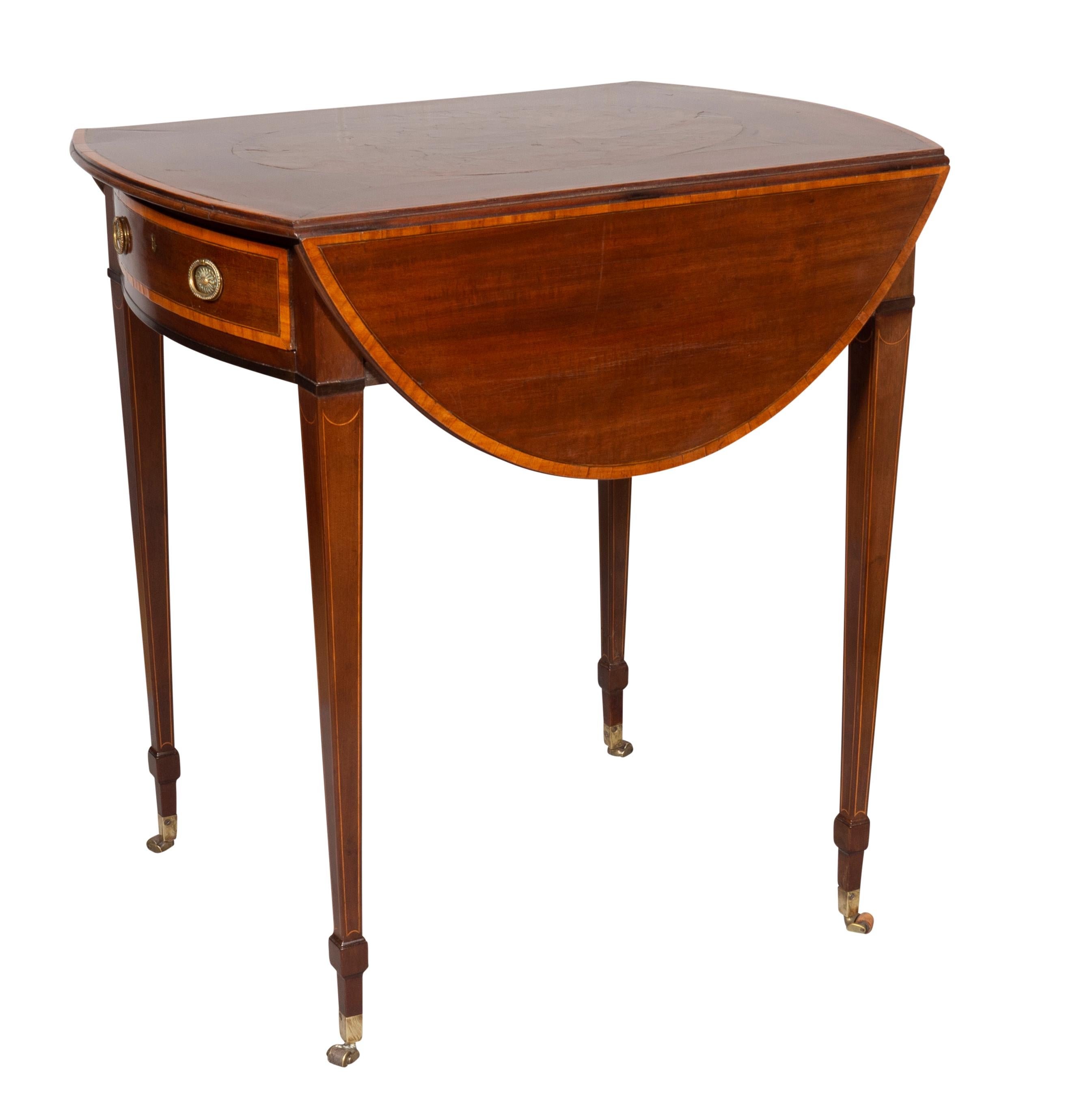 18th Century George III Mahogany And Thuya Wood Pembroke Table For Sale
