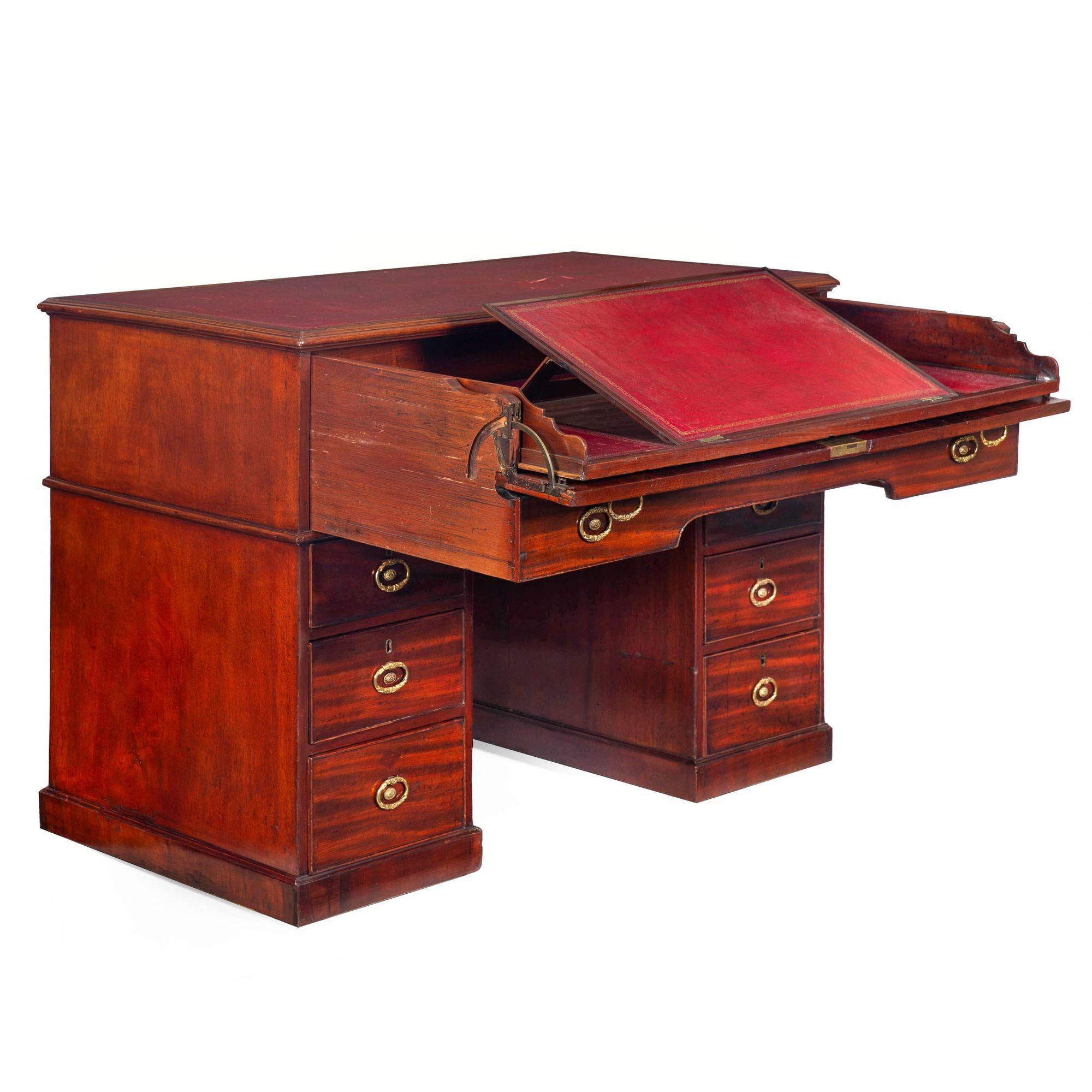 George III Mahogany Architect’s Desk attr. Gillows of Lancaster circa 1790 For Sale 13