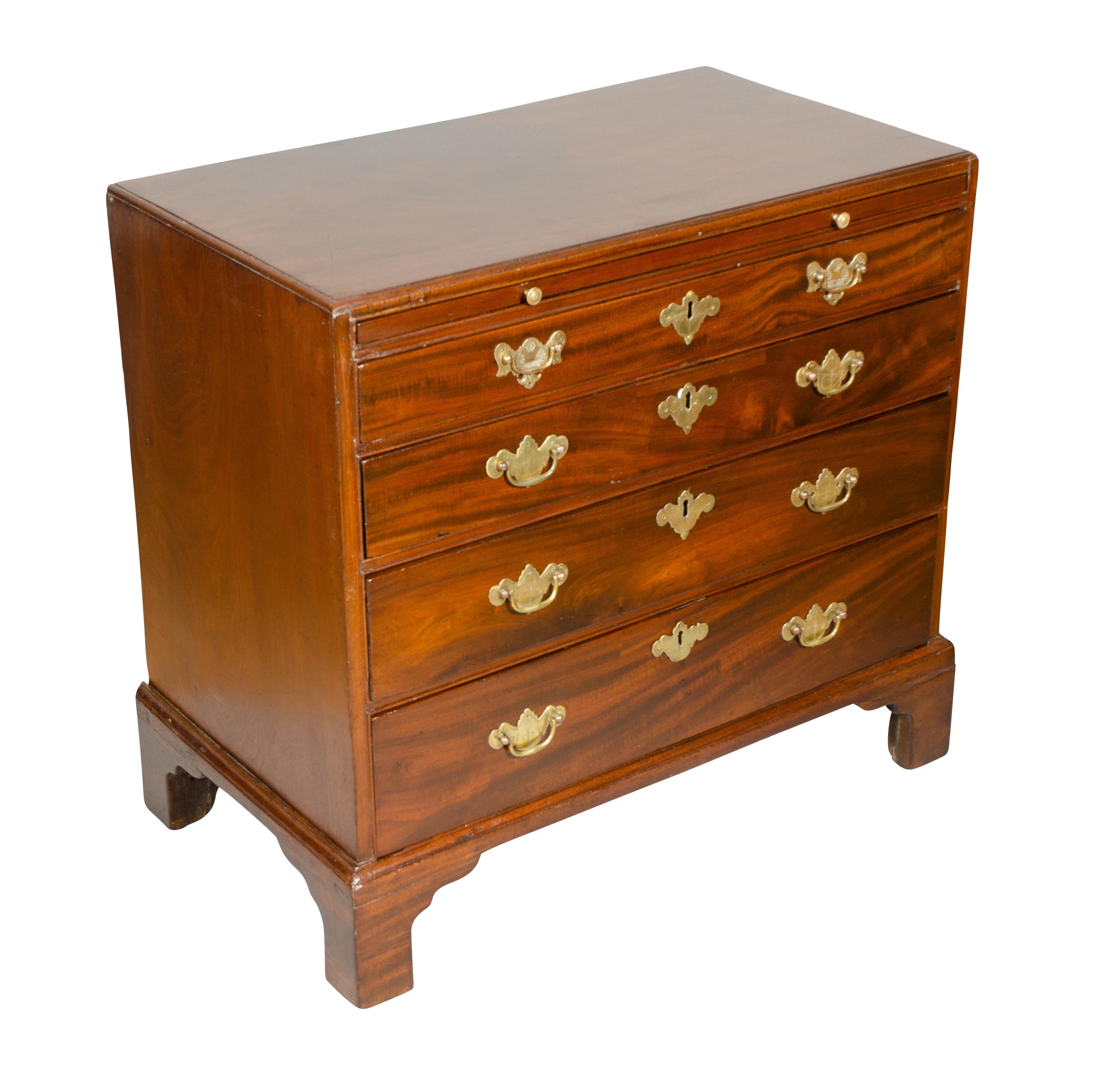 Late 18th Century George III Mahogany Bachelor Chest Of Drawers For Sale