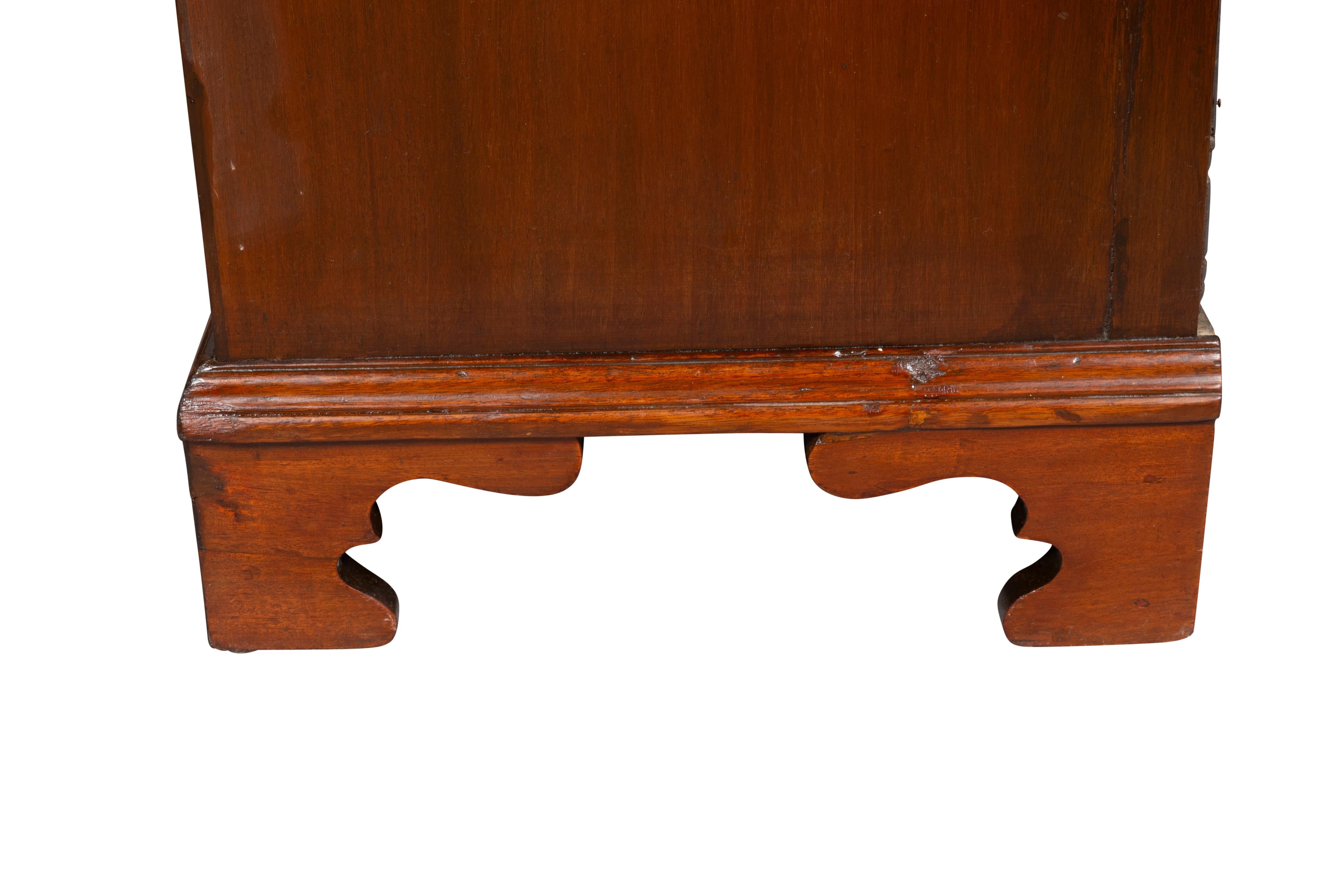 George III Mahogany Bachelors Chest 6