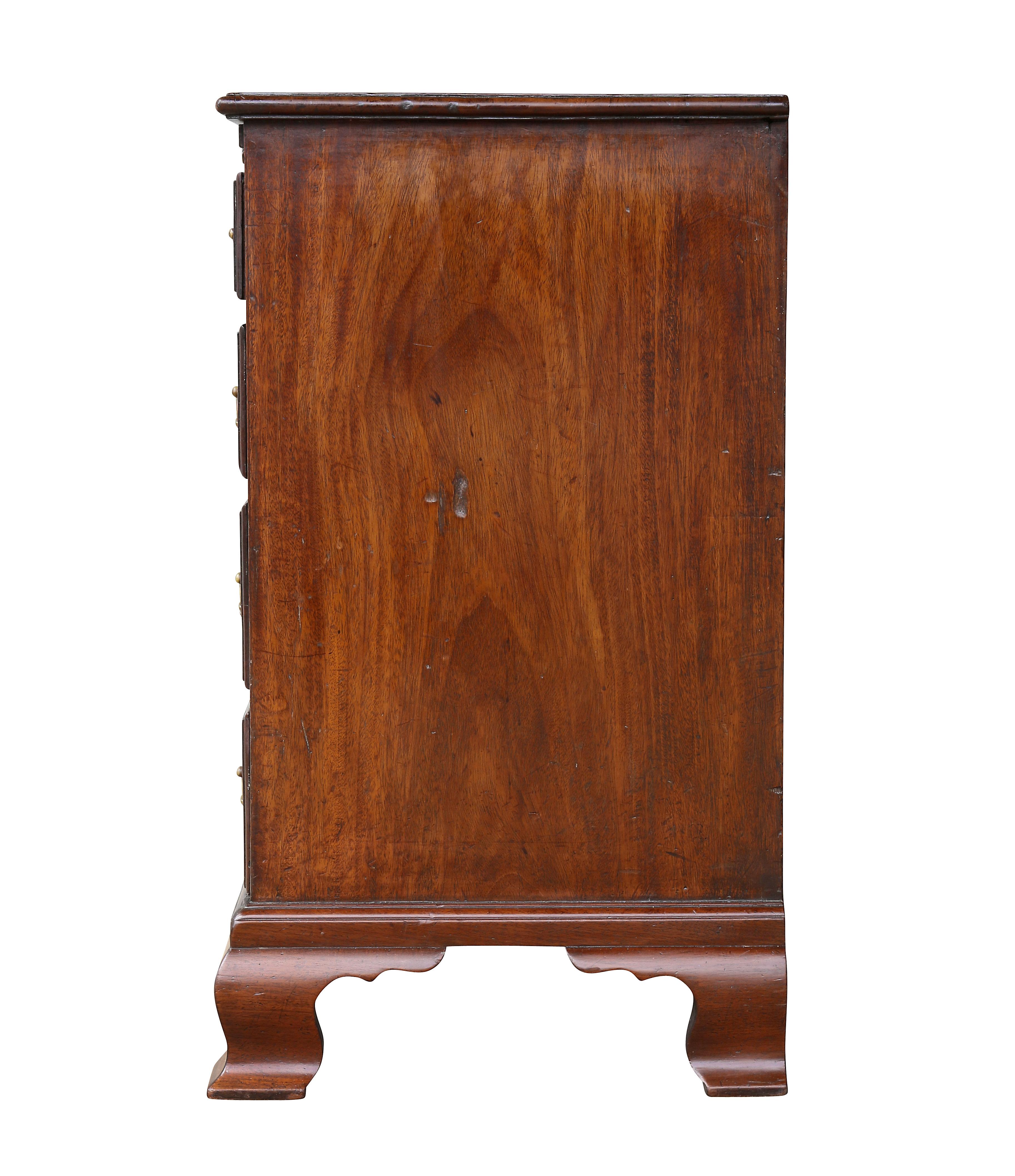 George III Mahogany Bachelors Chest 5