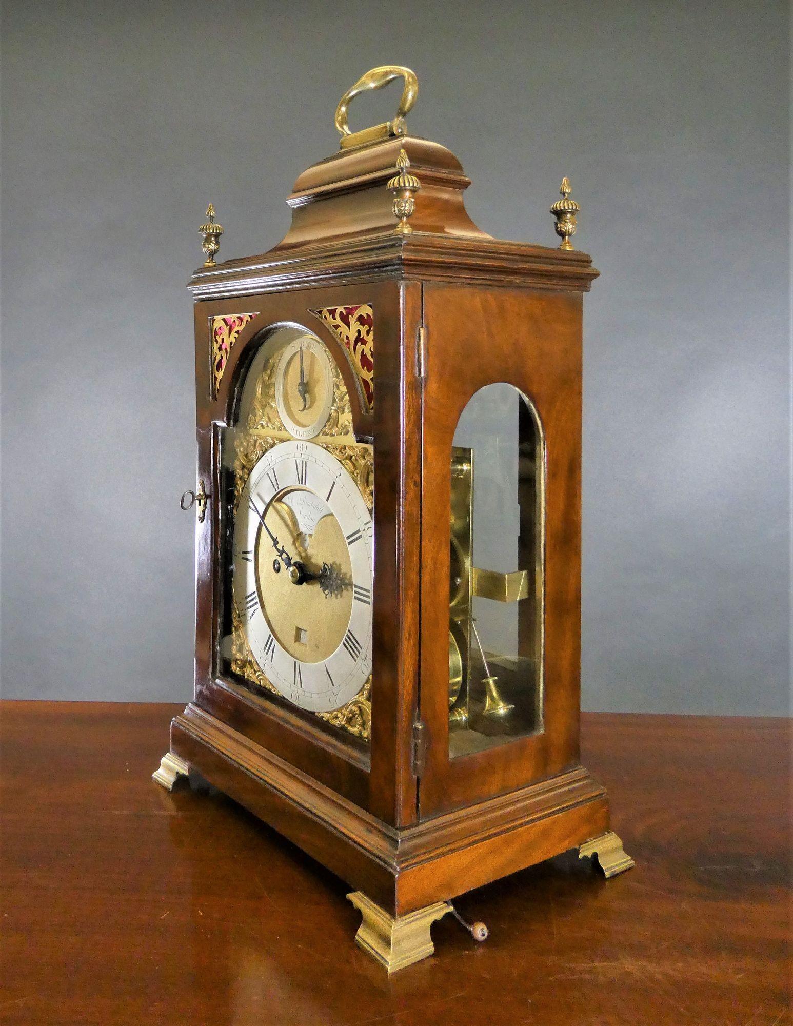 George III Mahogany Bell Top Bracket Clock by Paul Rimbault, London In Good Condition For Sale In Norwich, GB