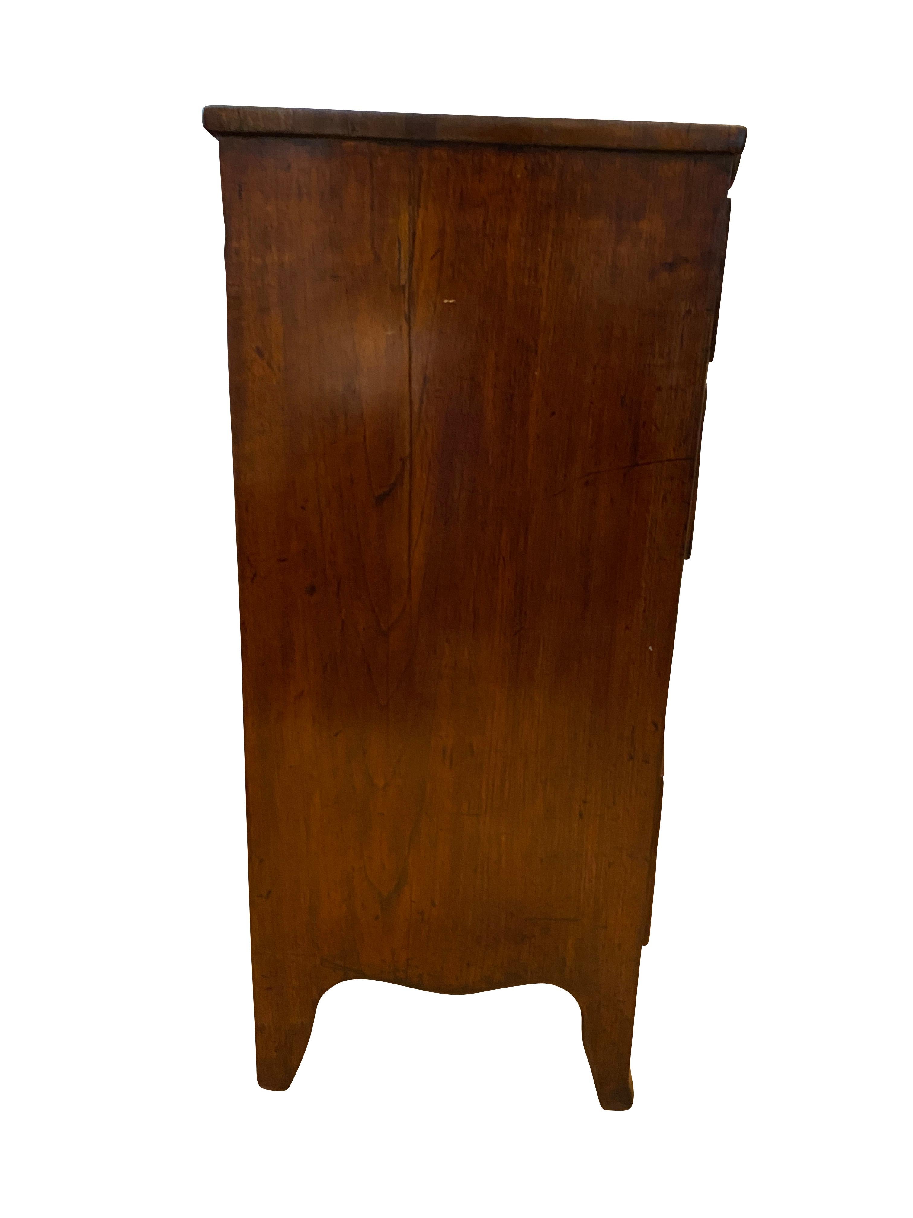 English George III Mahogany Bowfront Chest of Drawers