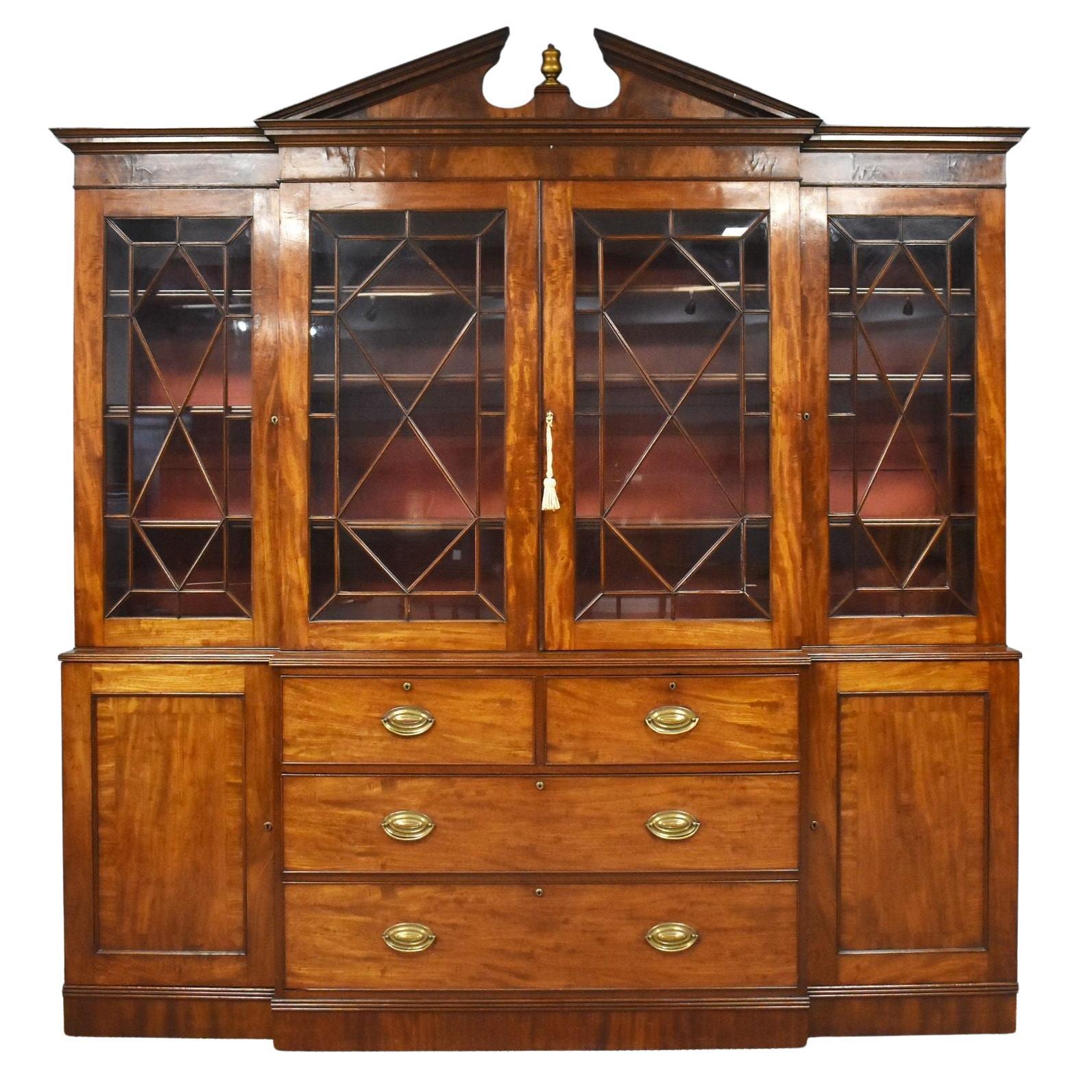 Bibliothèque Breakfront George III en acajou