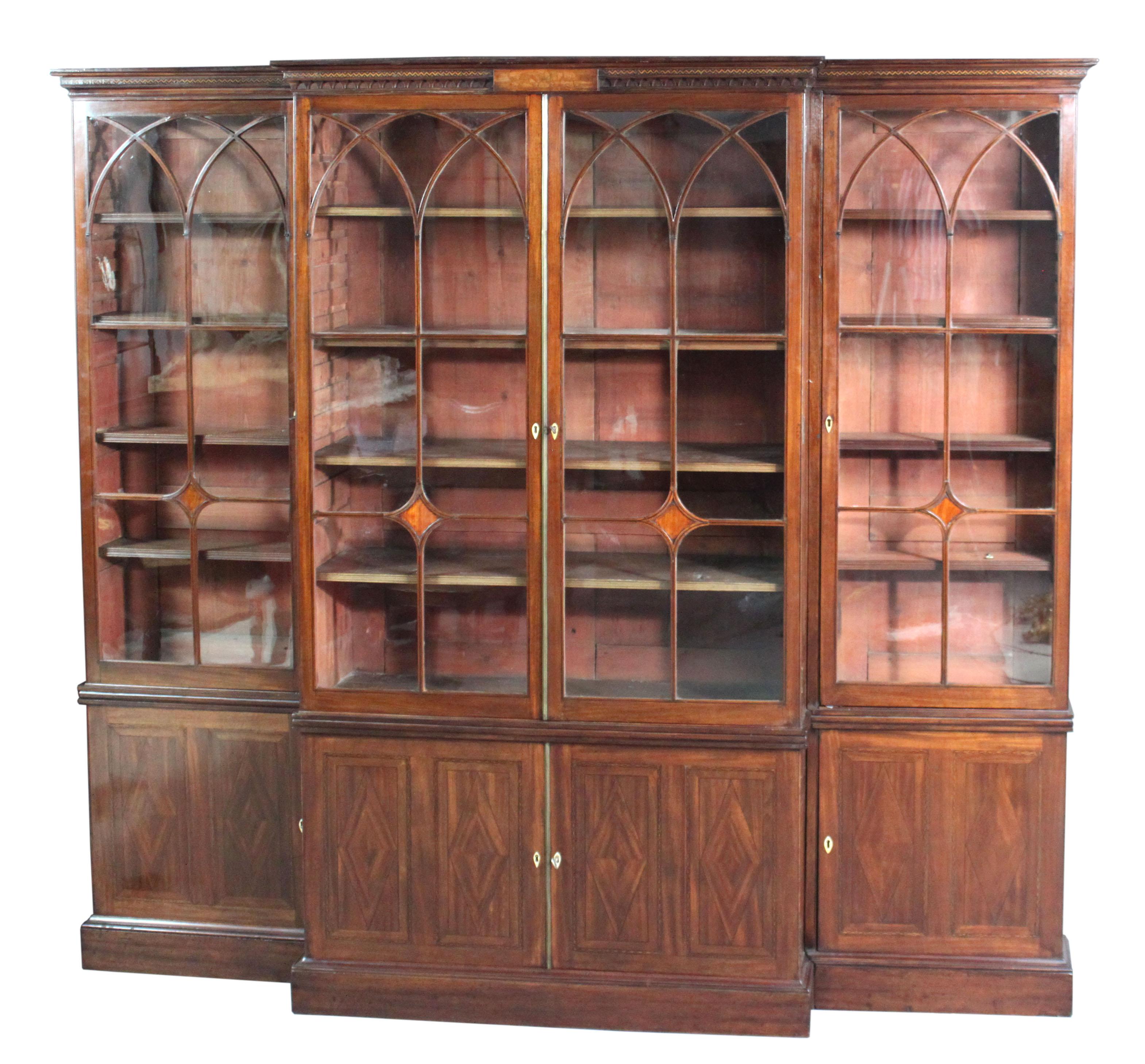 English George III Mahogany Breakfront Bookcase in the Manner of Thomas Sheraton For Sale