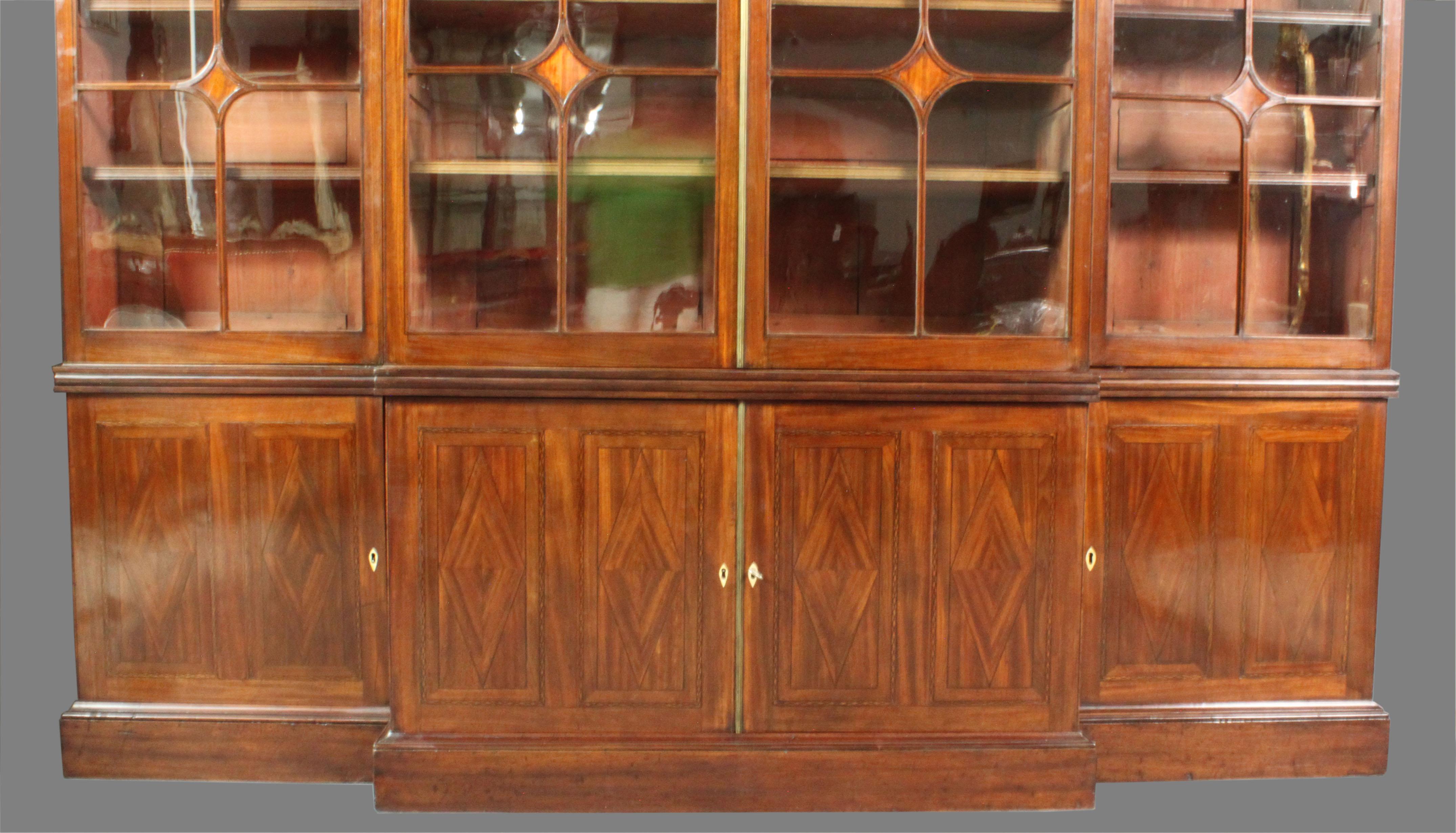 18th Century George III Mahogany Breakfront Bookcase in the Manner of Thomas Sheraton For Sale