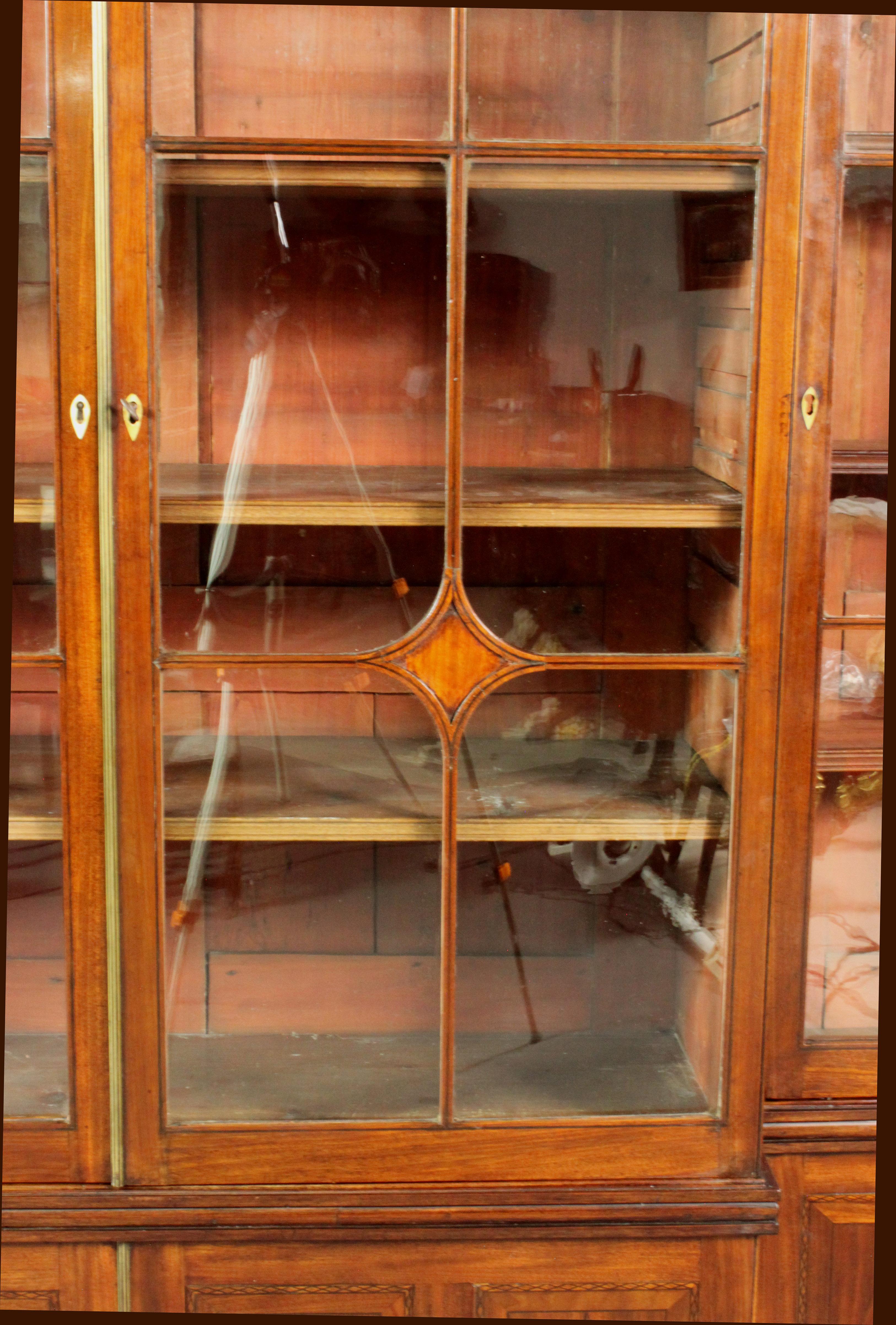 George III Mahogany Breakfront Bookcase in the Manner of Thomas Sheraton For Sale 4
