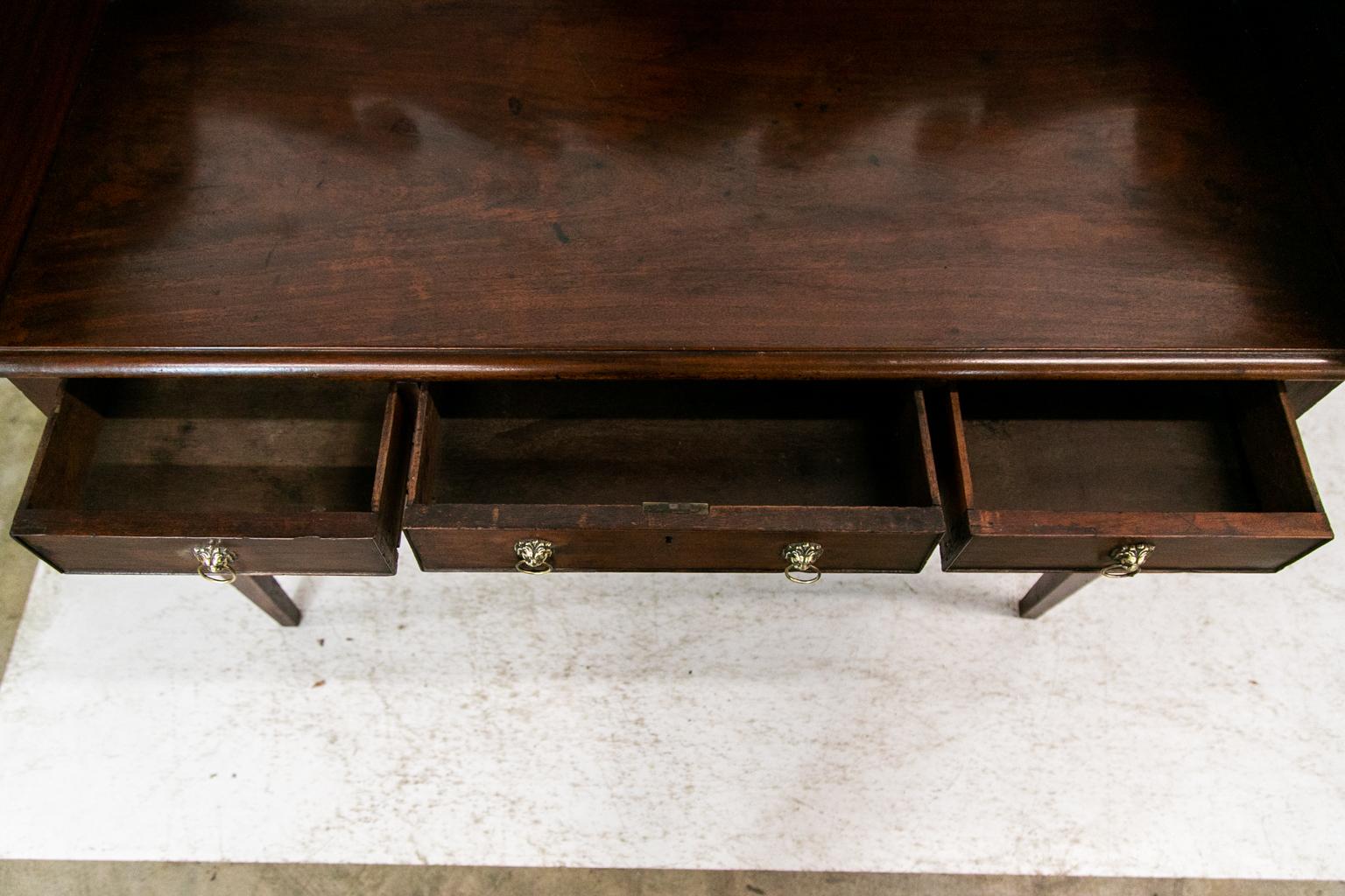 George III Mahogany Buffet / Server In Good Condition In Wilson, NC