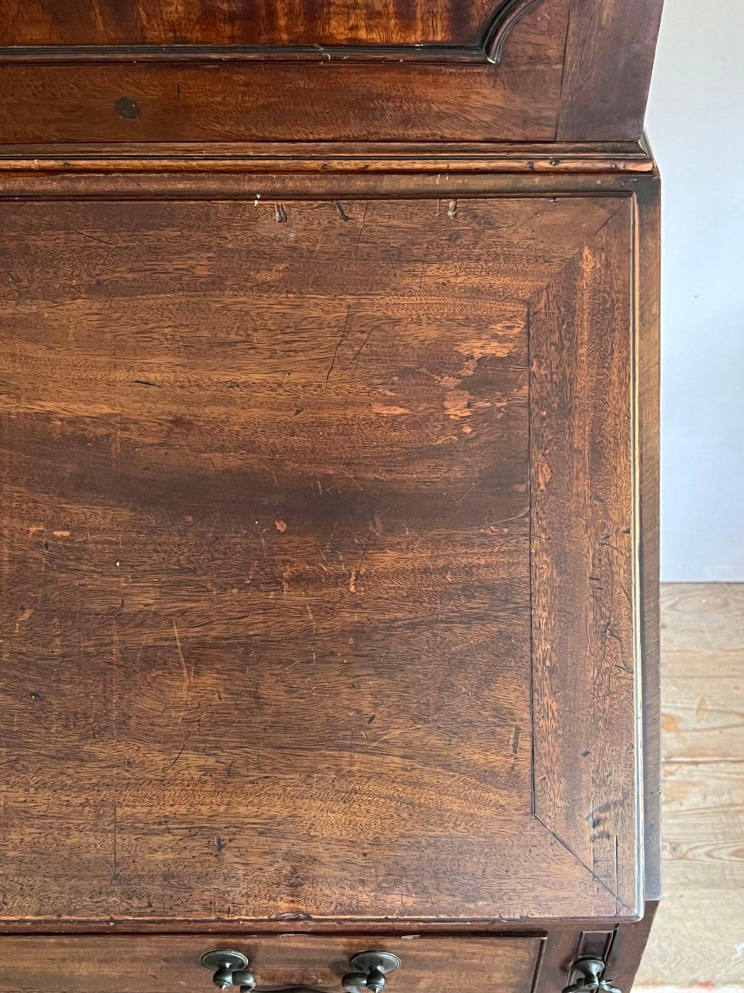 George III. Mahagoni-Büro Bücherschrank im Angebot 8