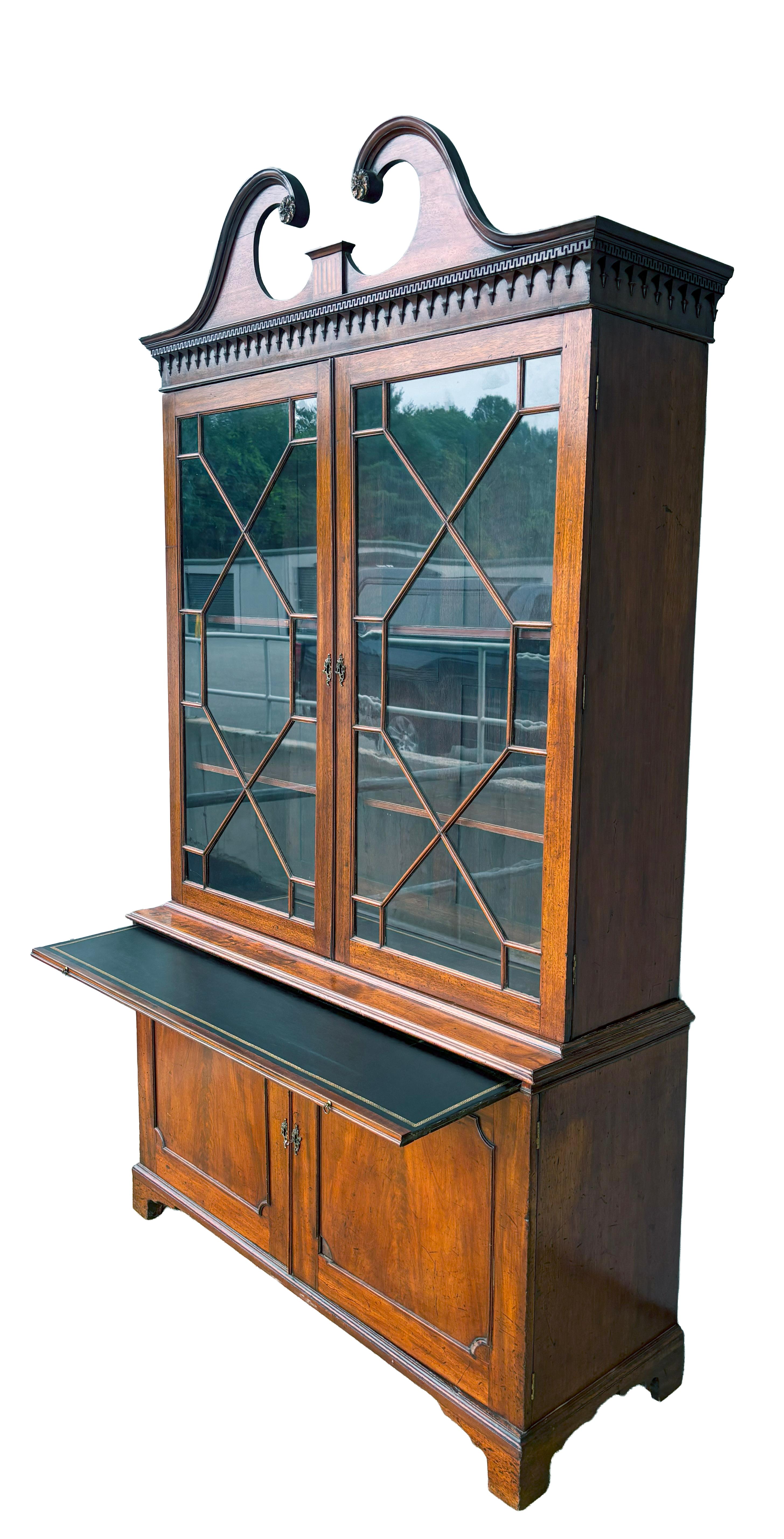 Georgian George III Mahogany Cabinet For Sale