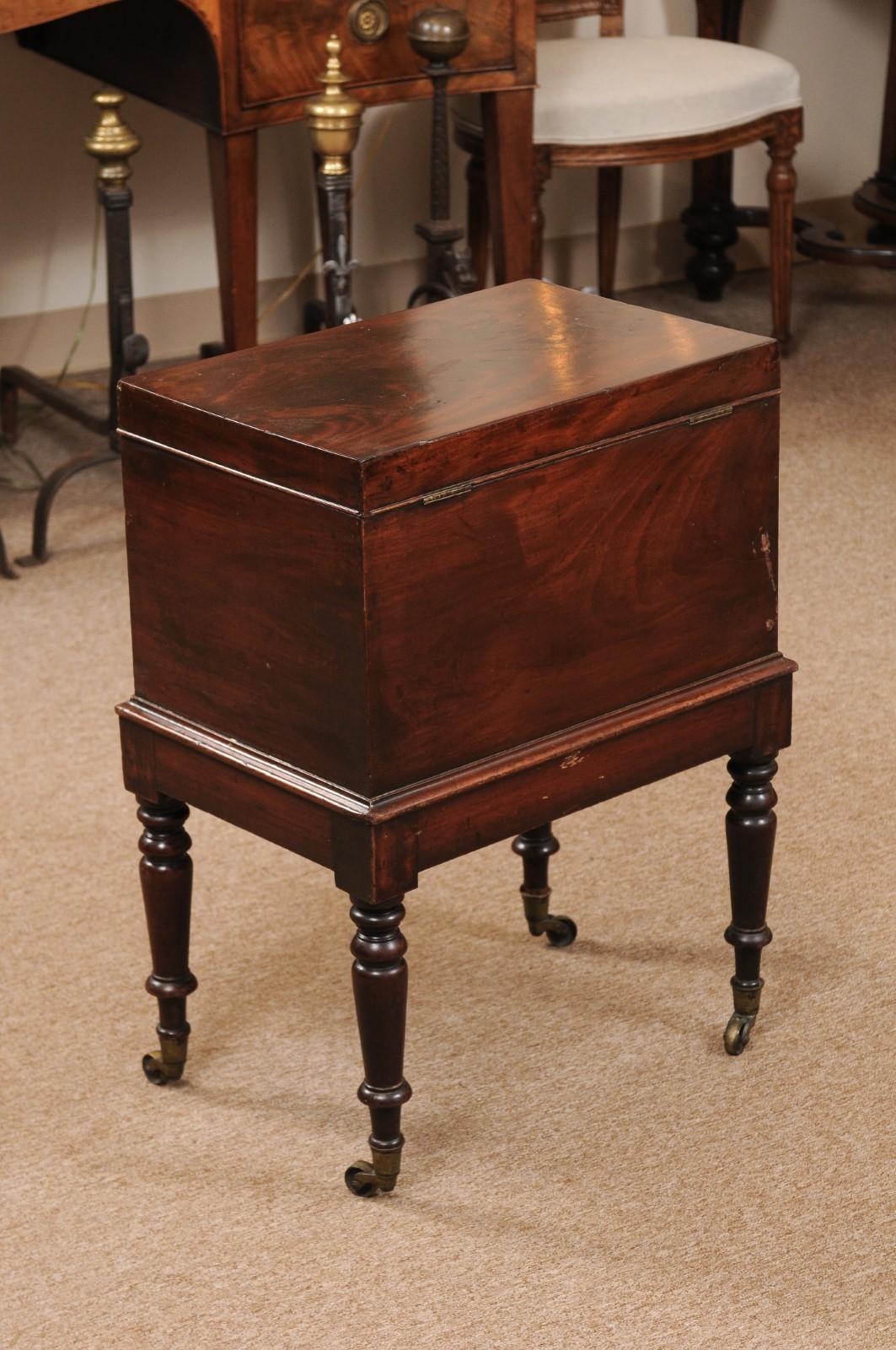 George III Mahogany Cellarette on Stand, England Early 19th Century 8