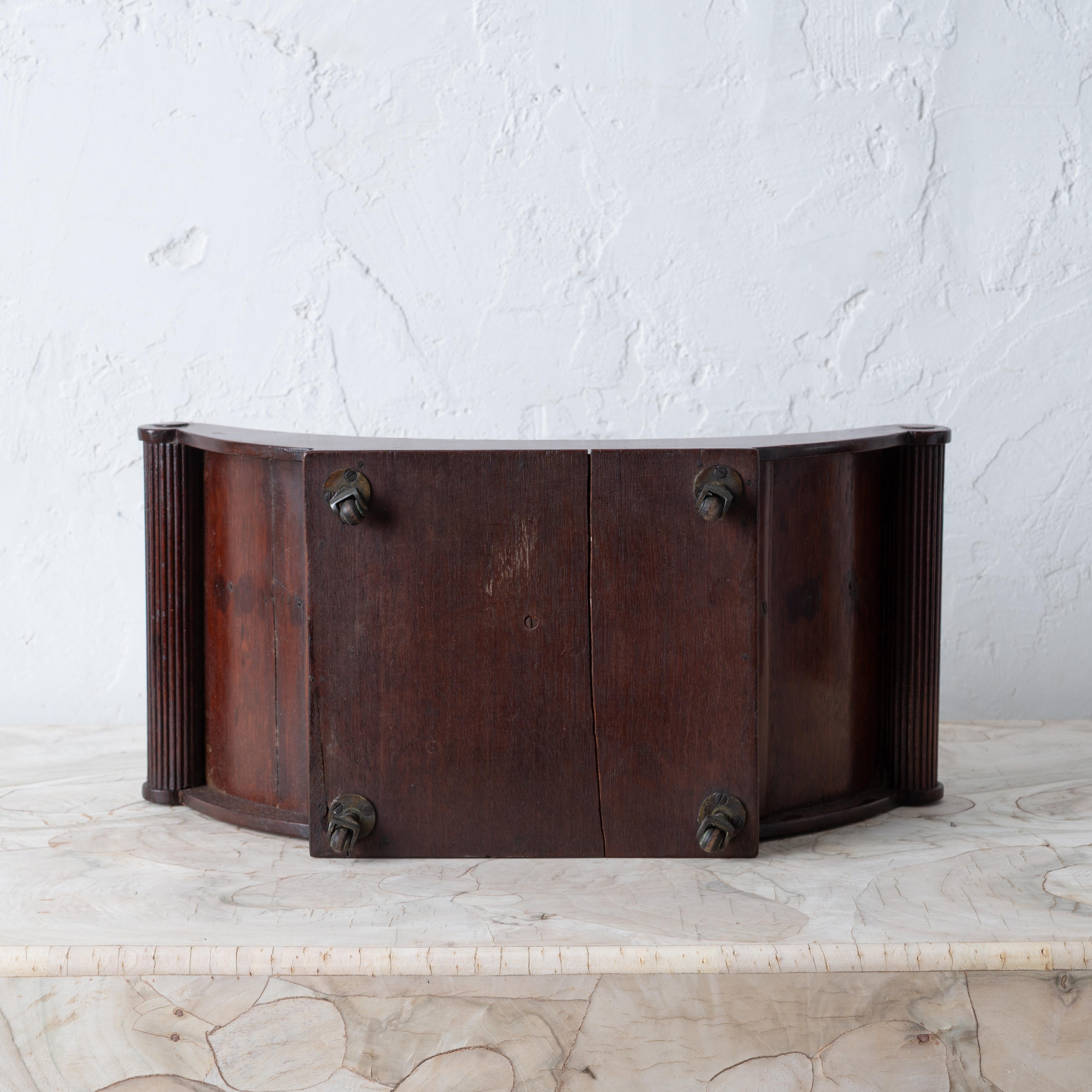Posavasos de caoba Jorge III en venta 4