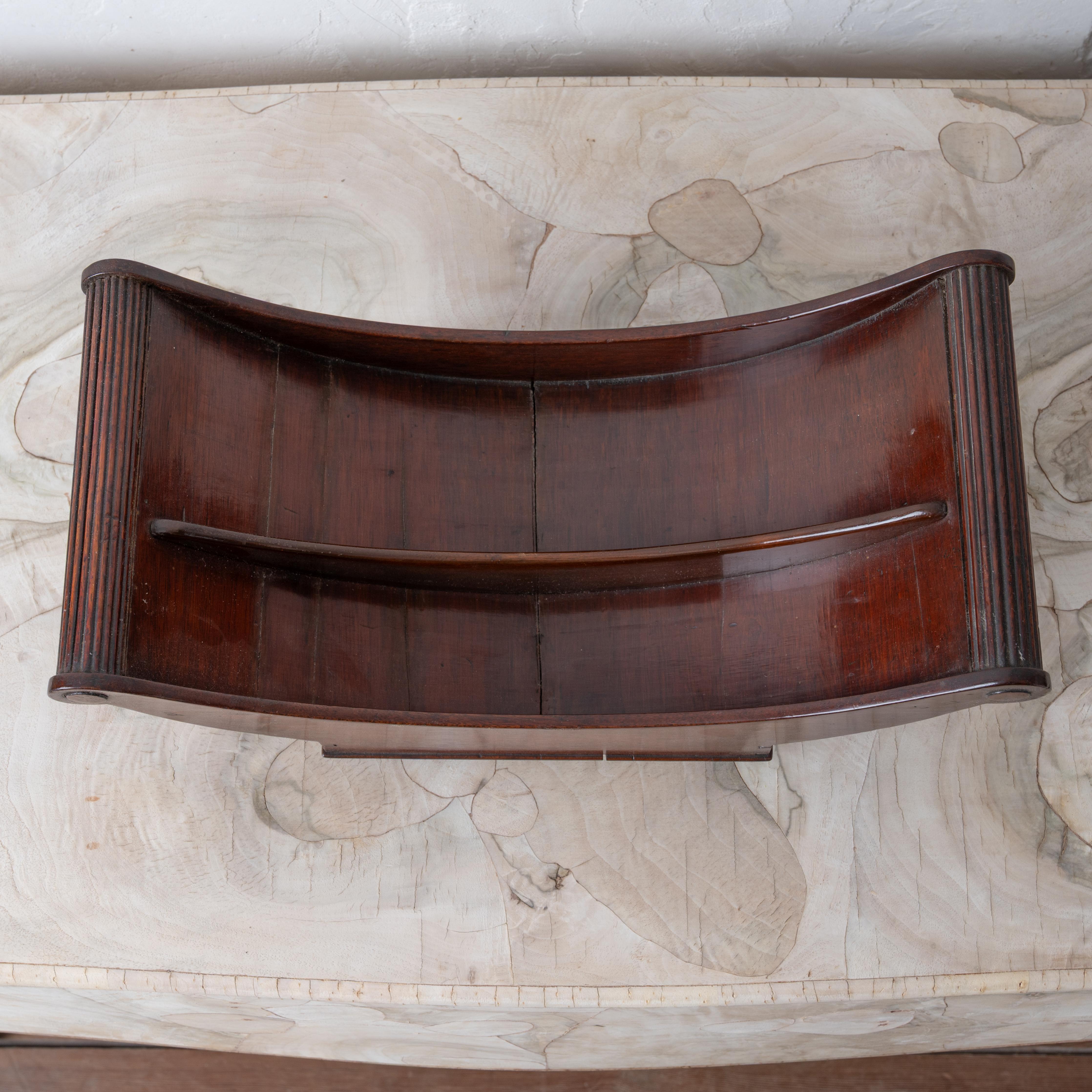 Posavasos de caoba Jorge III en venta 1
