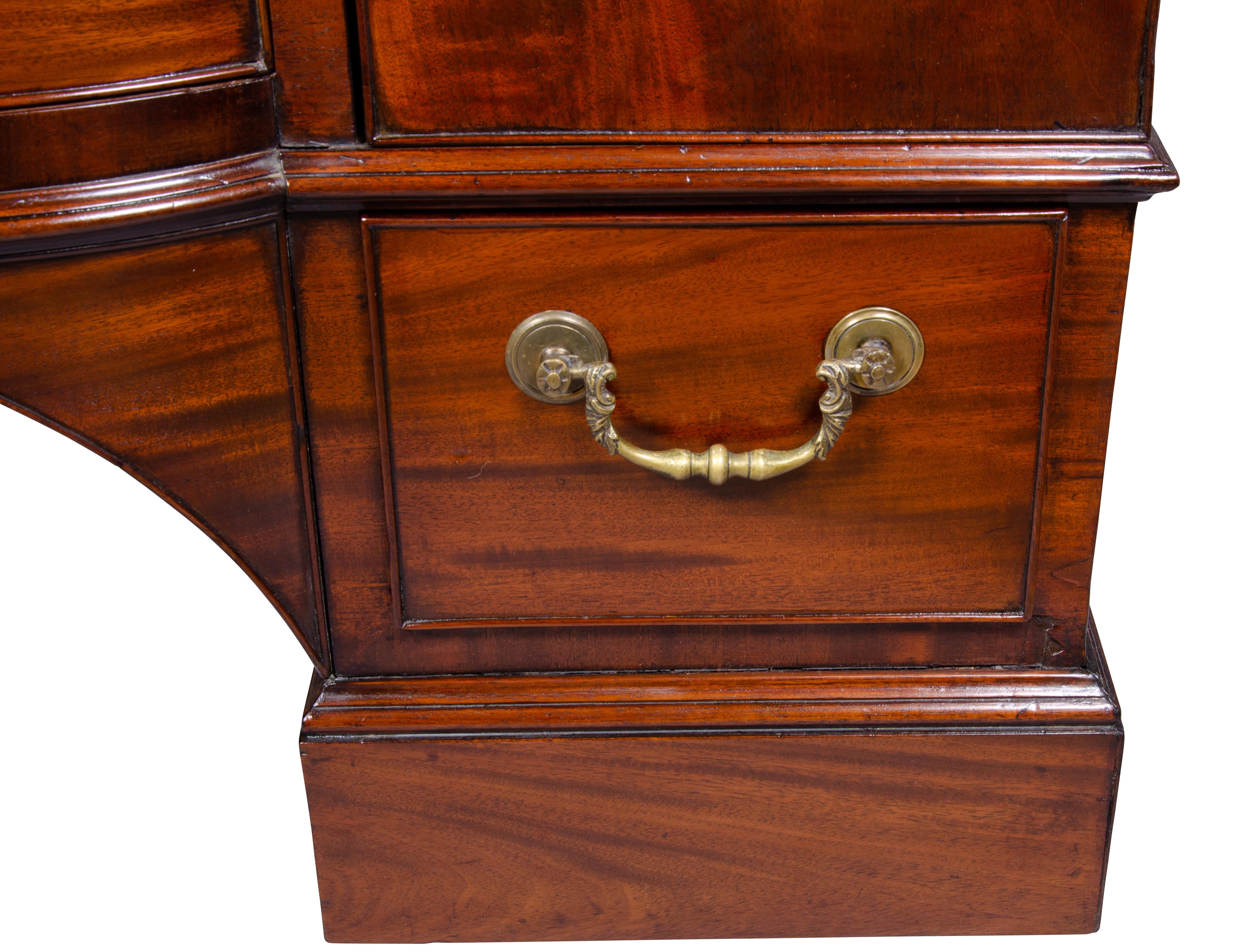 George III Mahogany Chest Attributed to Wright and Elwick For Sale 9