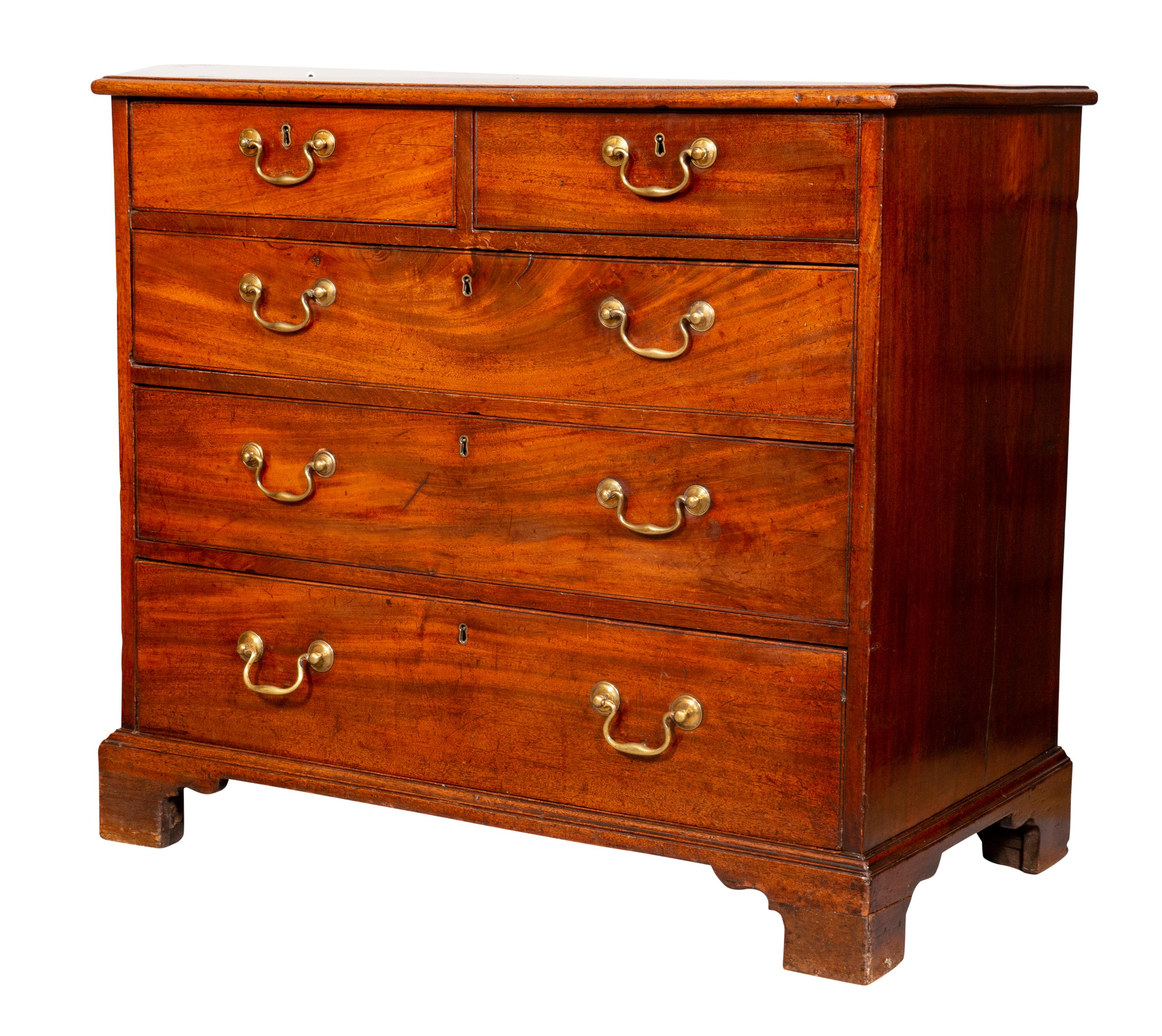 George III Mahogany Chest Of Drawers 5