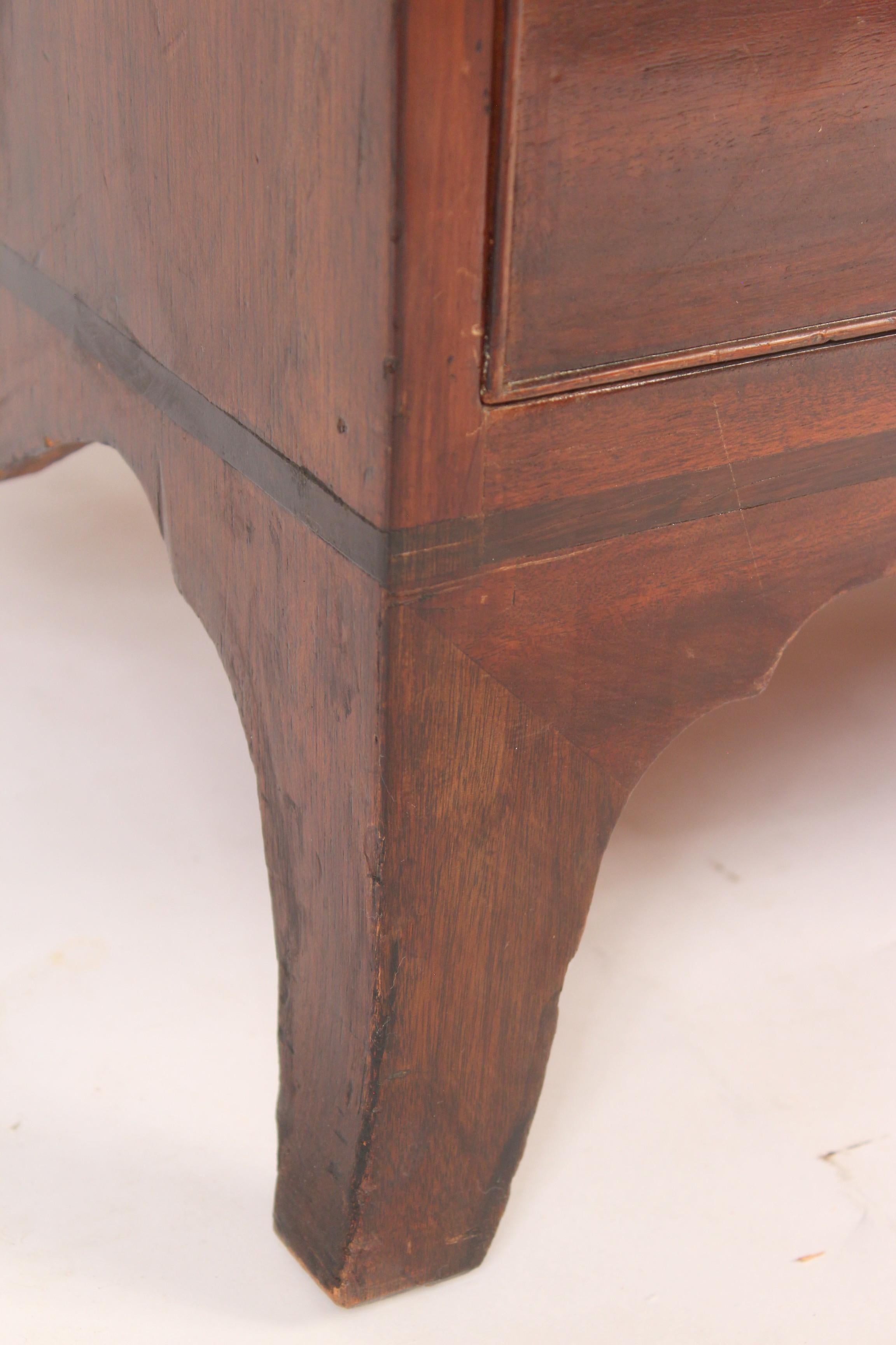 George III Mahogany Chest of Drawers 4