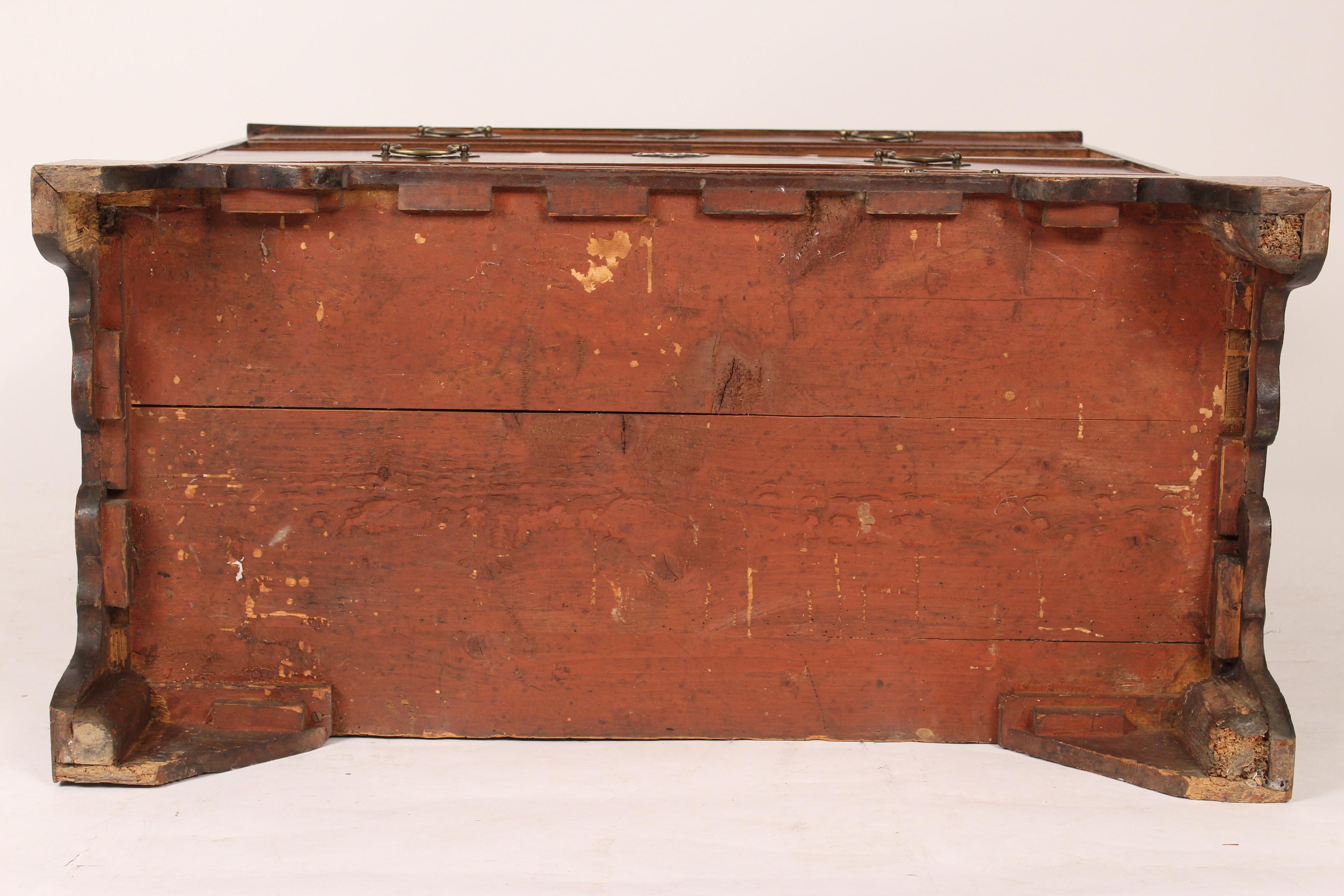 George III Mahogany Chest of Drawers 5
