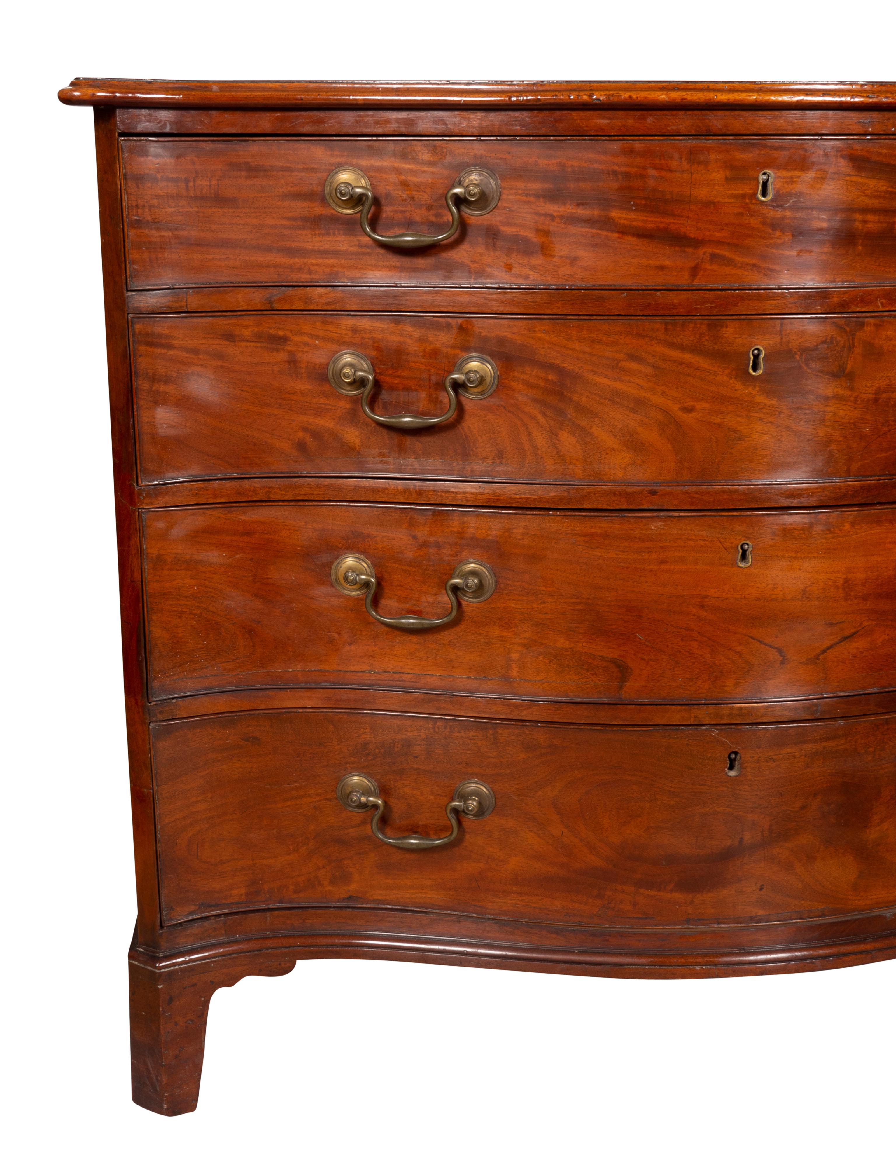 George III Mahogany Chest of Drawers For Sale 8