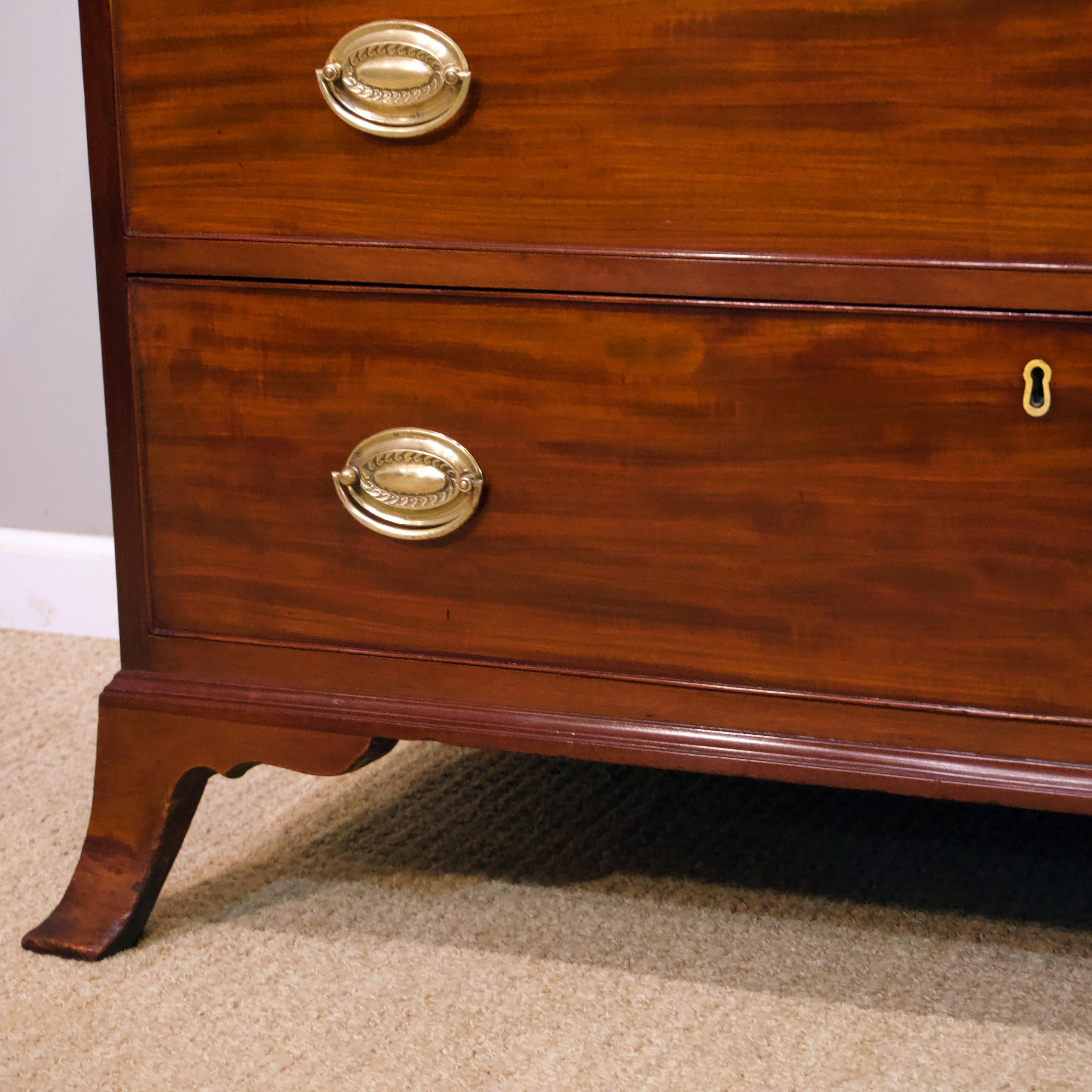 English George III Mahogany Chest of Drawers