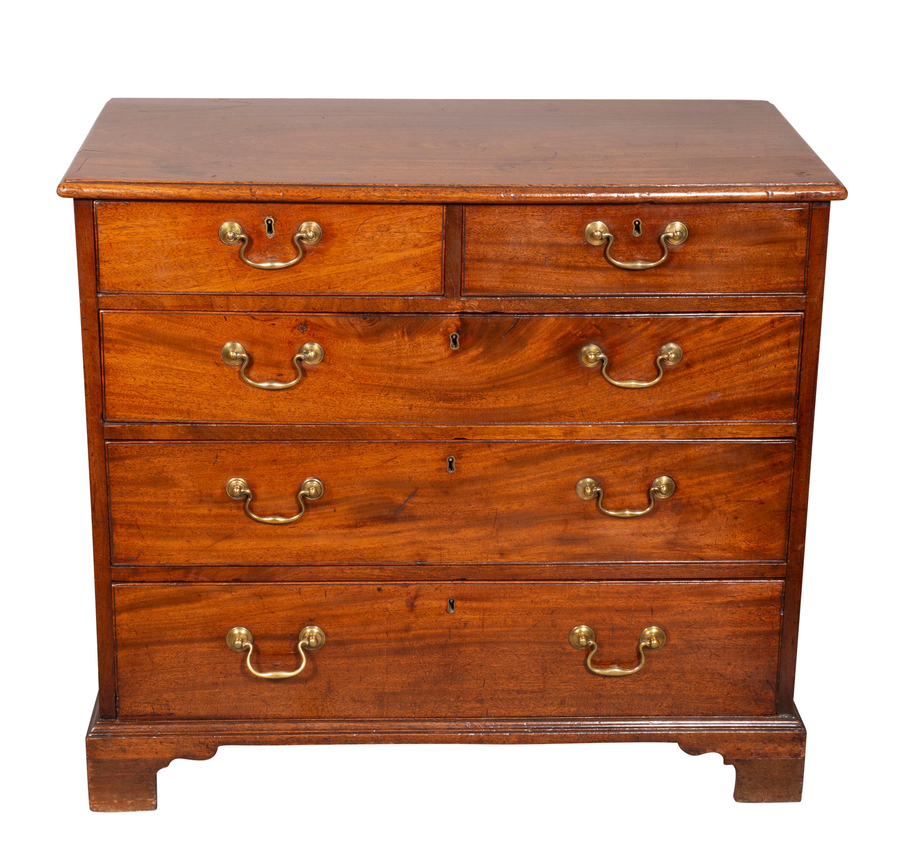 English George III Mahogany Chest Of Drawers