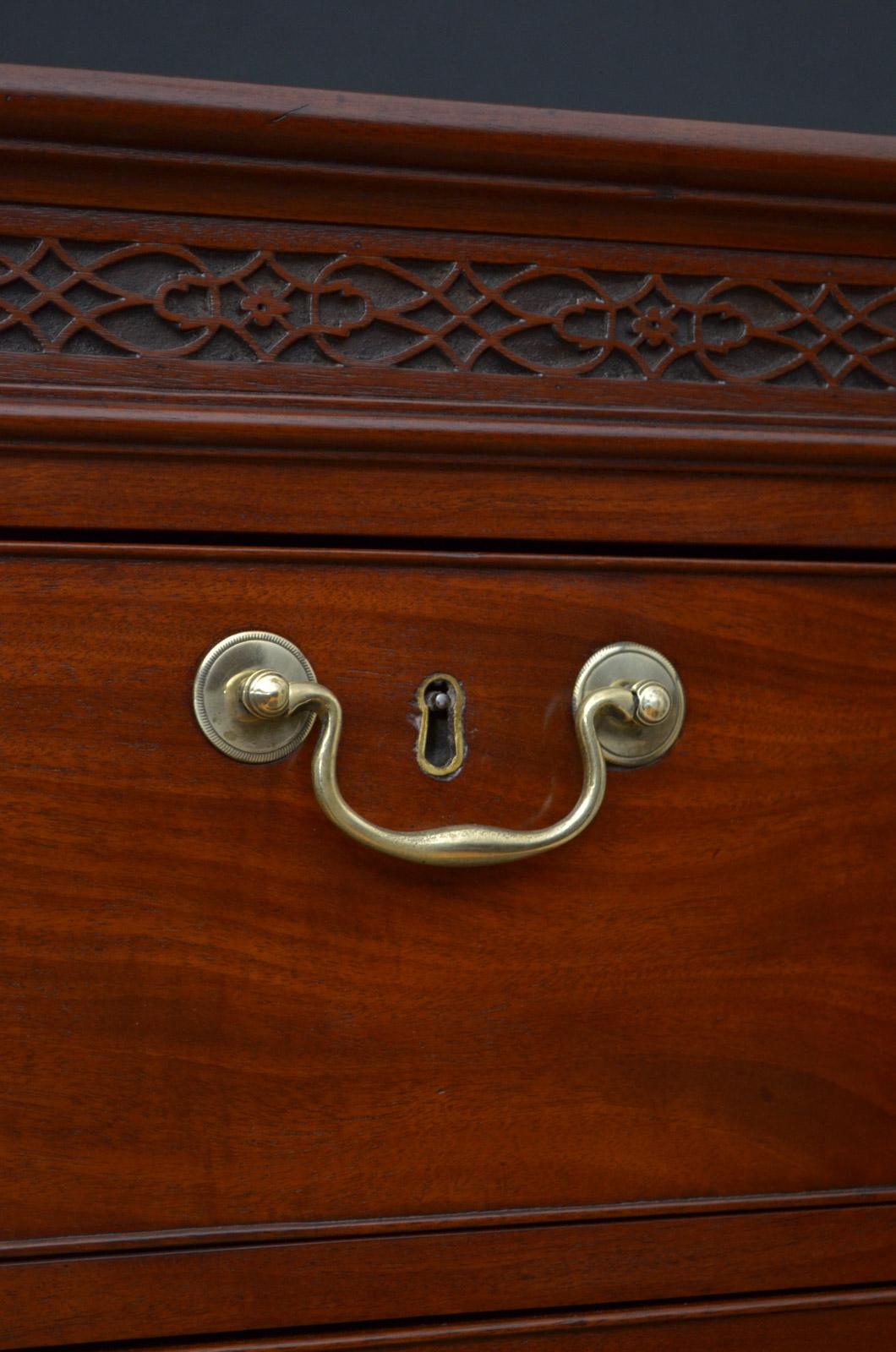 18th Century George III Mahogany Chest of Drawers