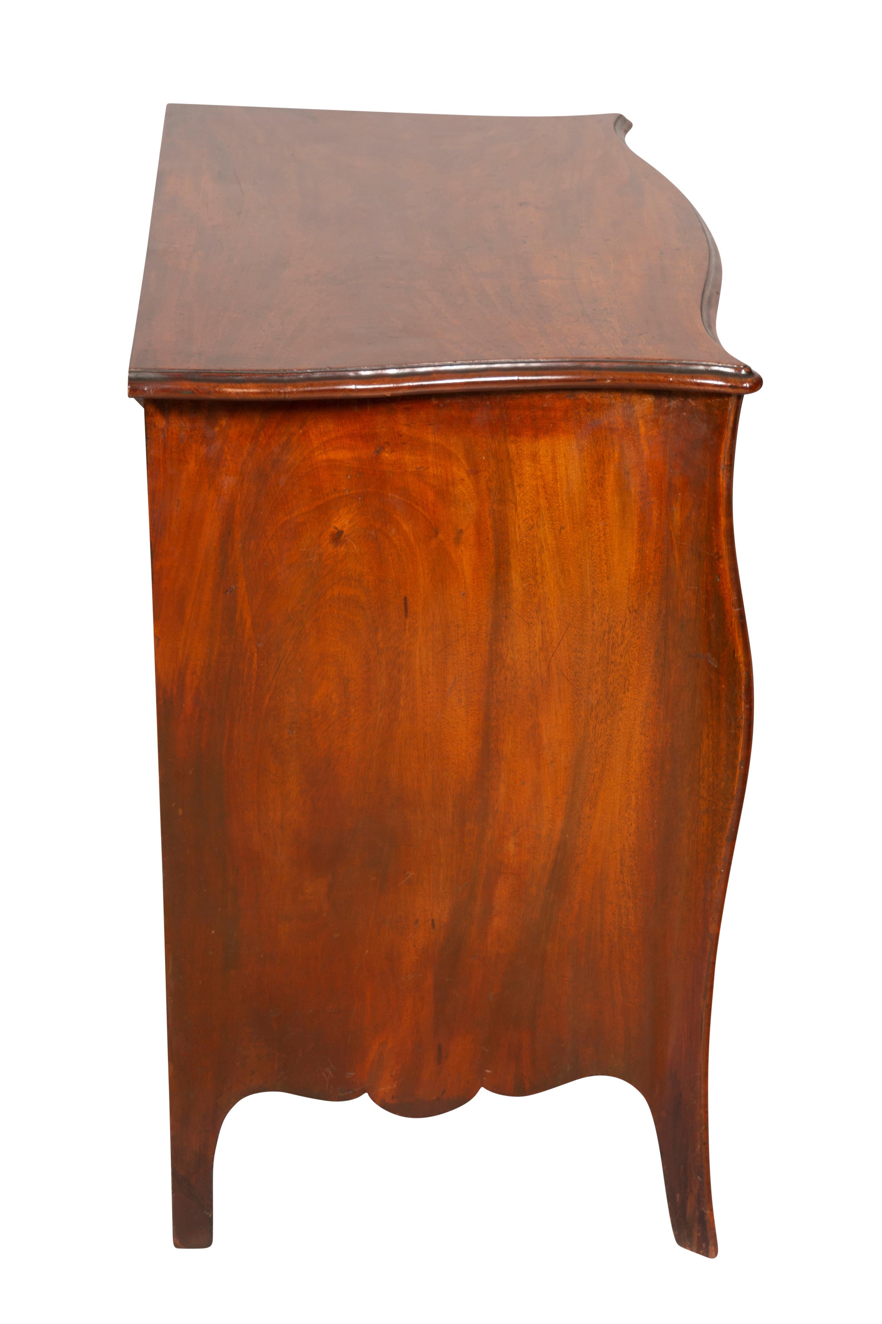 Late 18th Century George III Mahogany Chest of Drawers For Sale