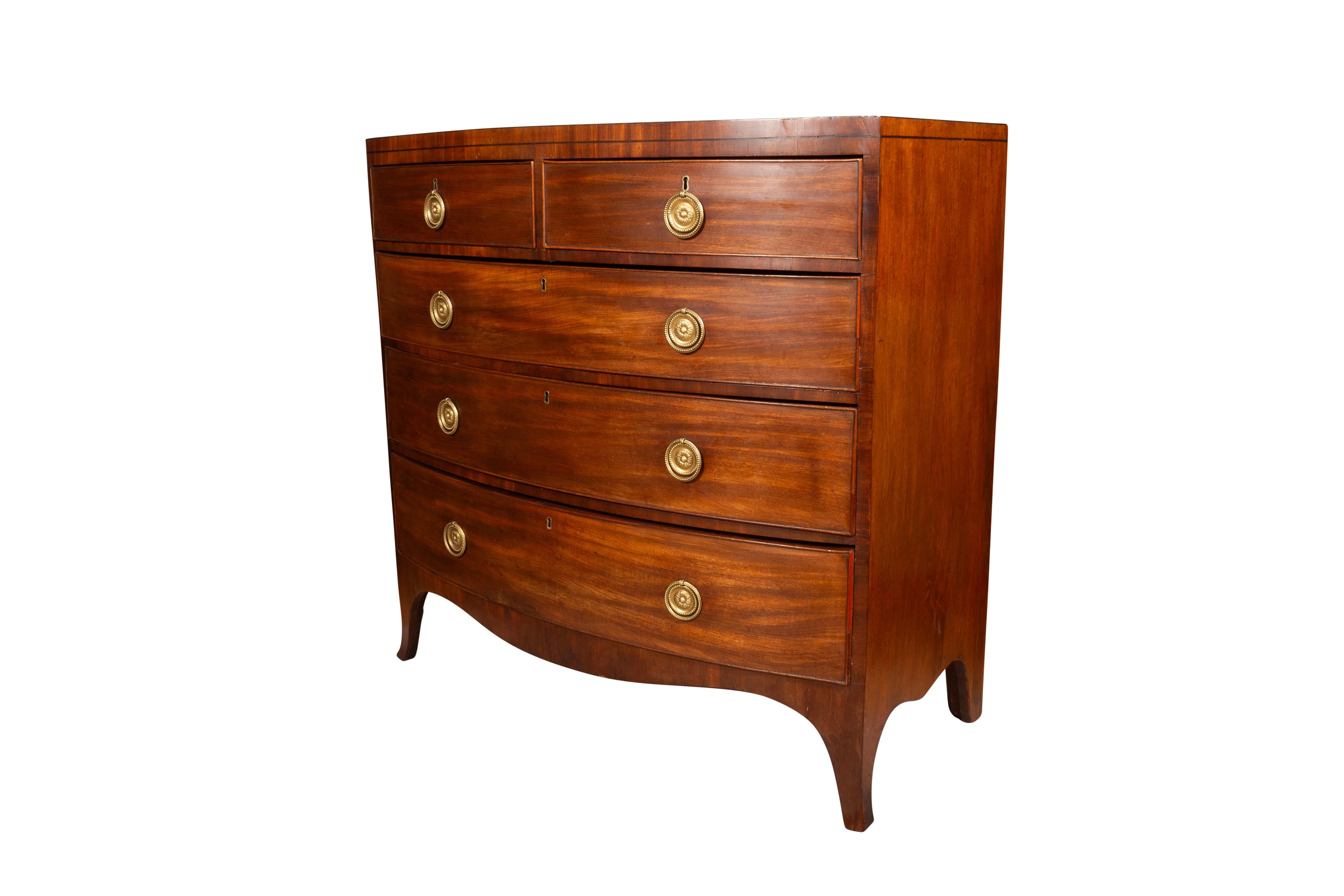 19th Century George III Mahogany Chest Of Drawers For Sale