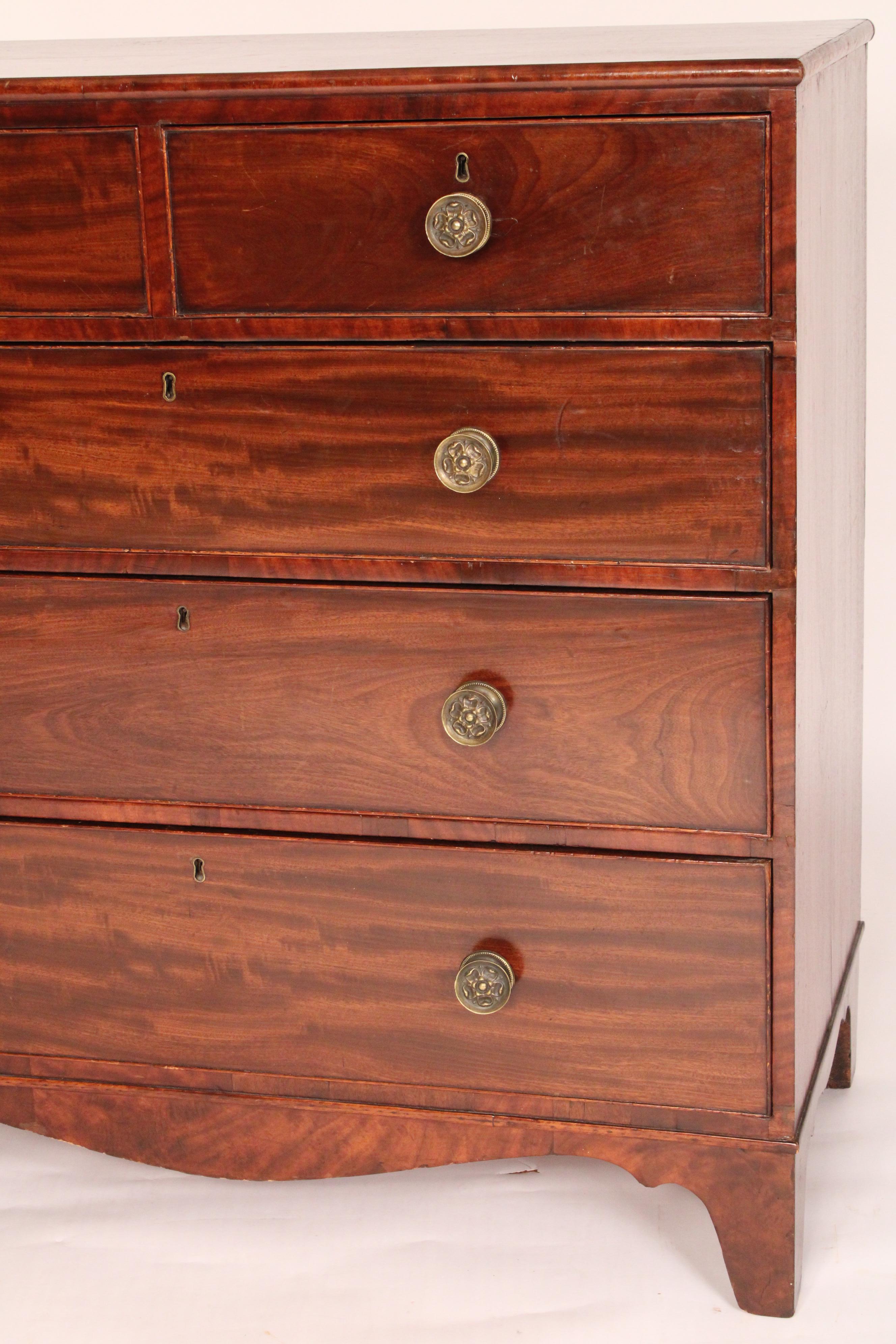 Commode en acajou George III en vente 1