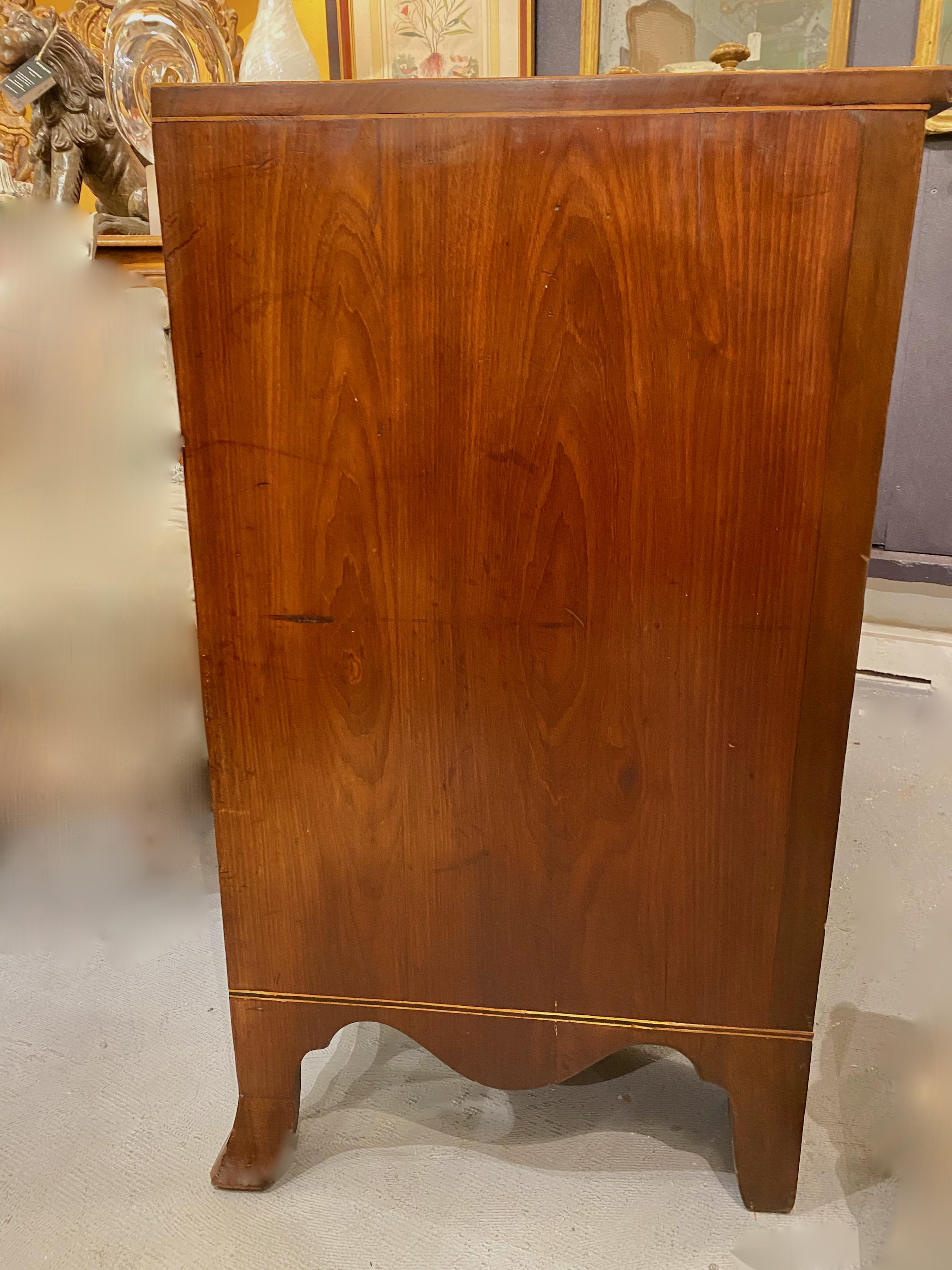 Cassettiera in mogano di Giorgio III in vendita 1