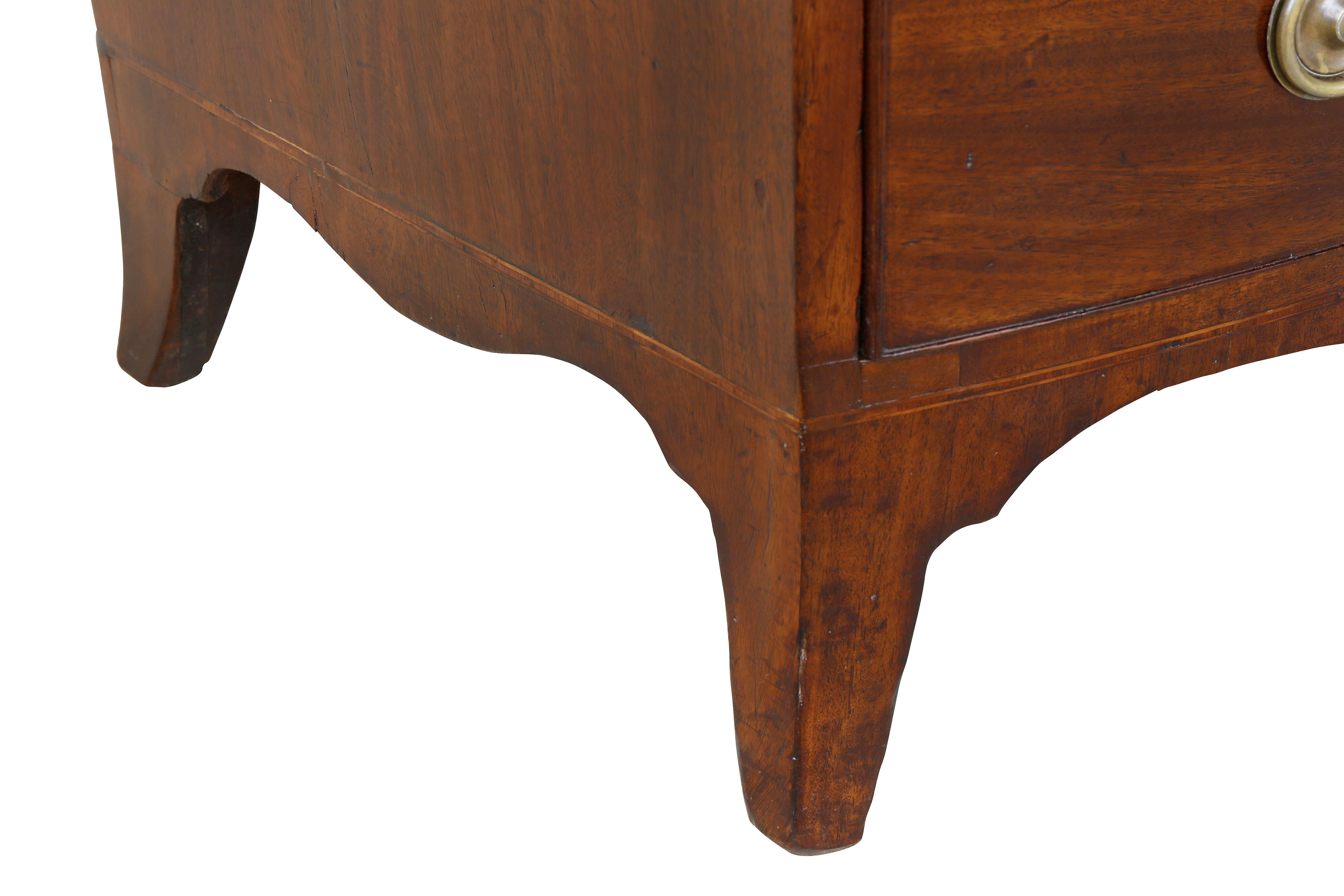 George III Mahogany Chest of Drawers 1