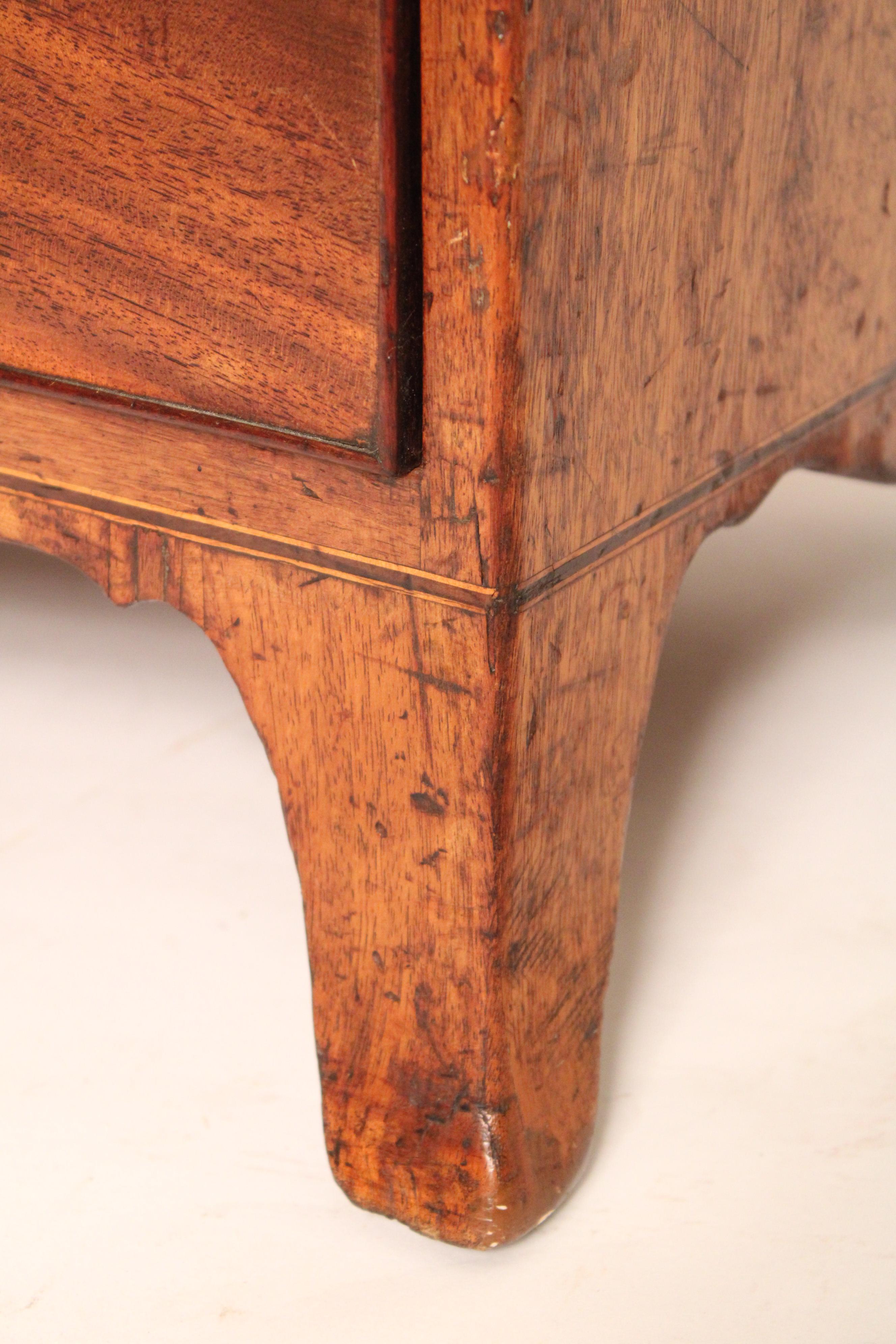 George III Mahogany Chest of Drawers 3