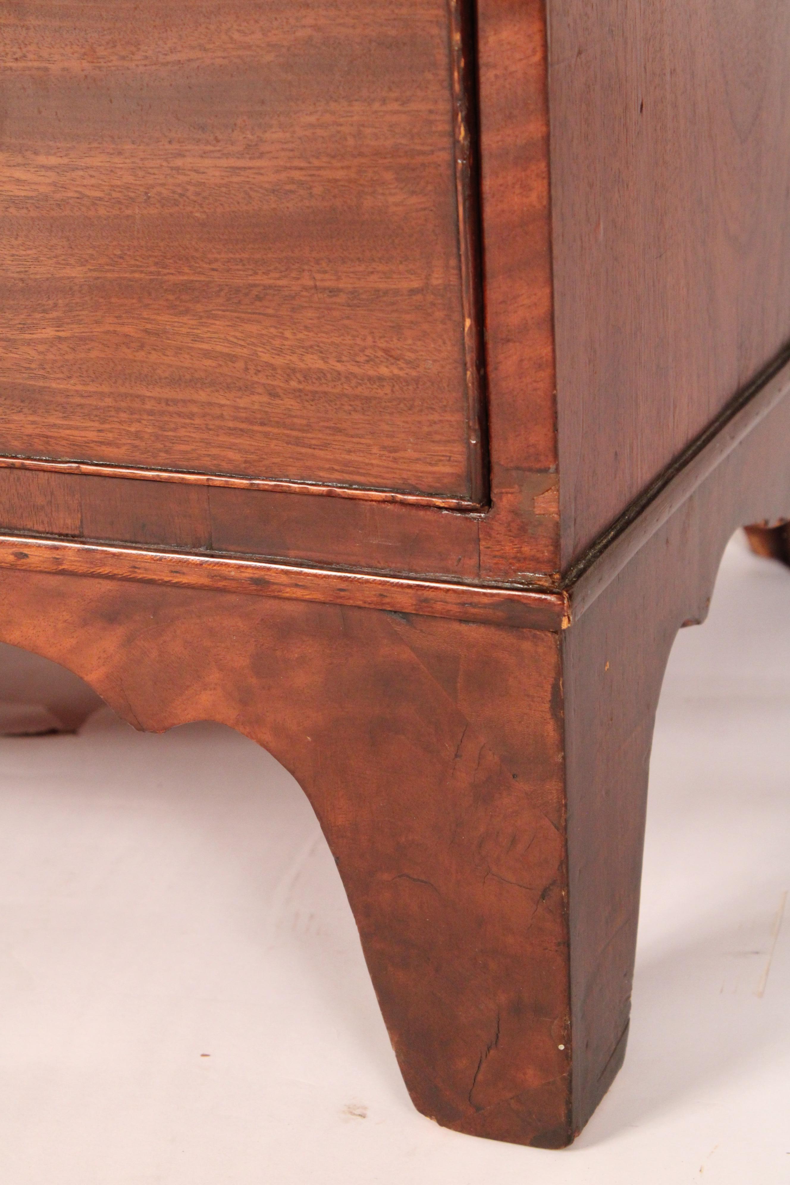 Commode en acajou George III en vente 4
