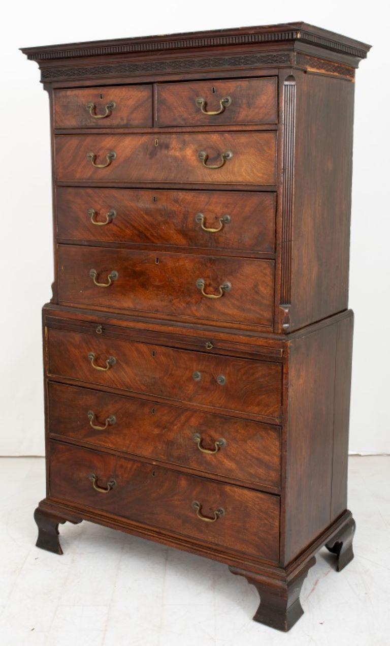 George III Mahogany Chest on Chest, 18th C For Sale 2